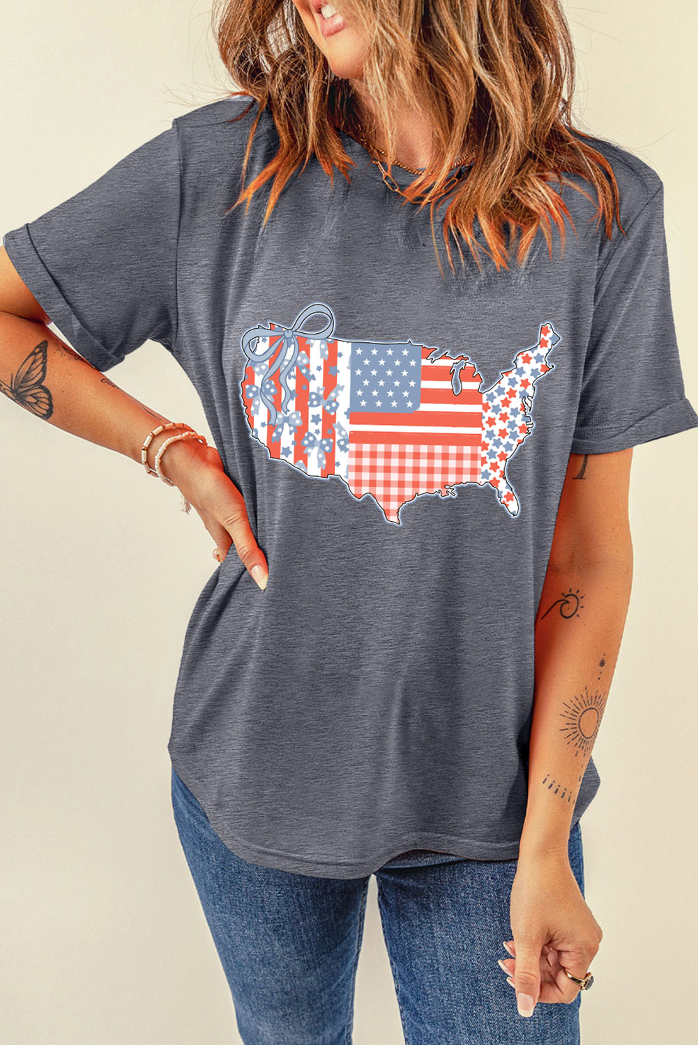 Comfortable Short Sleeve Gray Graphic Tee - Perfect for Summer Celebrations - Detail View 7 Comfortable Short Sleeve Gray Graphic Tee - Perfect for Summer Celebrations - Detail View 7