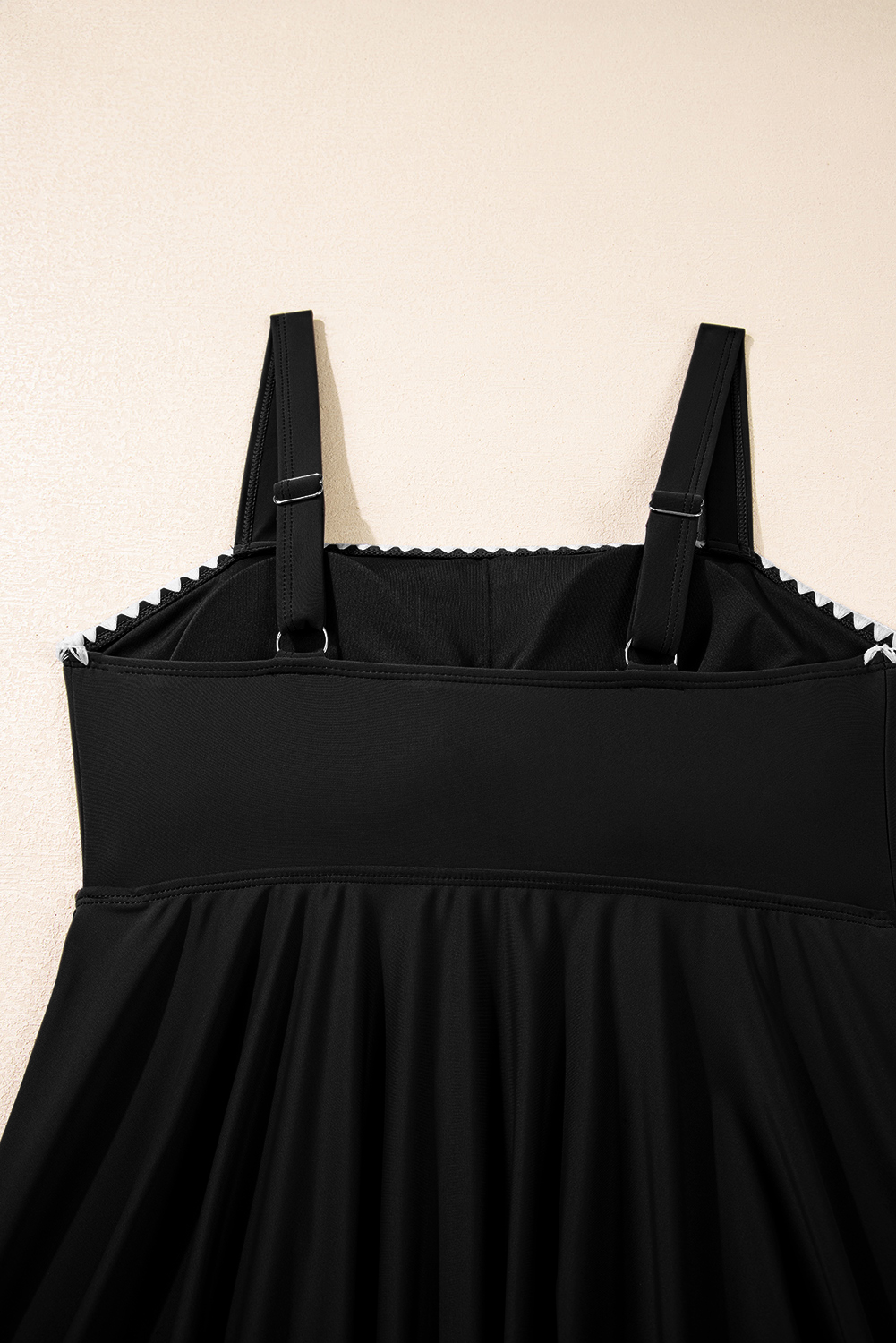 Chic Black Tankini with Spaghetti Straps and Ricrac Detail – Ideal 2-Piece Swimsuit for Beach Vacations - Detail View 11 Chic Black Tankini with Spaghetti Straps and Ricrac Detail – Ideal 2-Piece Swimsuit for Beach Vacations - Detail View 11