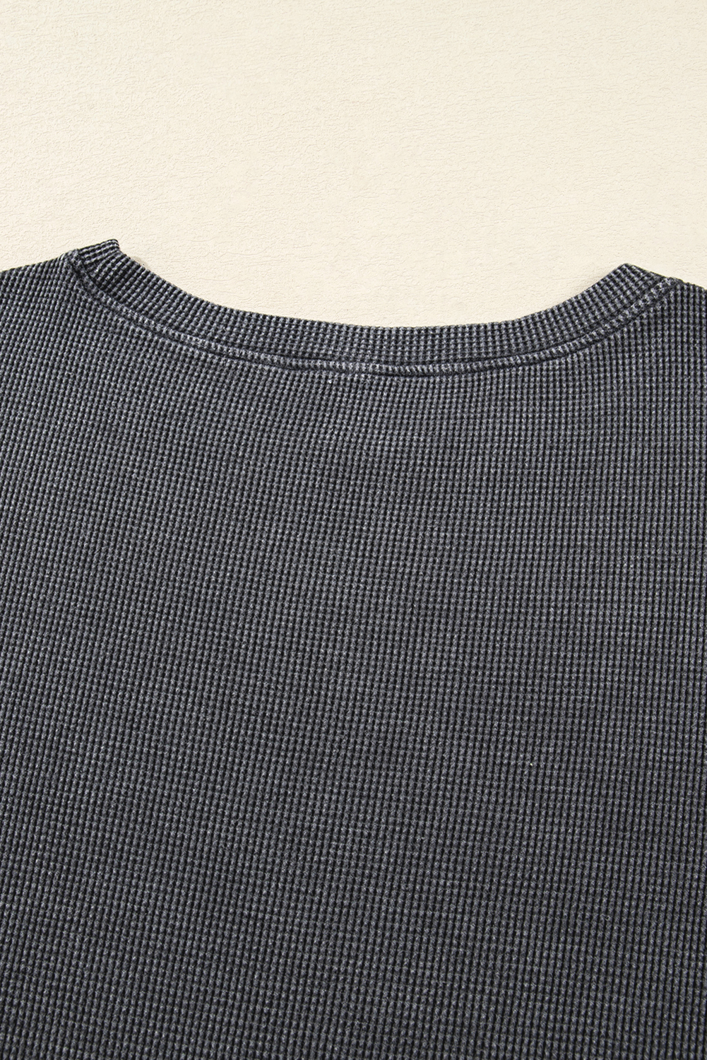 Cozy Dark Grey Waffle Knit Patchwork Top for Women – Perfect for Fall Adventures and Casual Outings - Detail View 9 Cozy Dark Grey Waffle Knit Patchwork Top for Women – Perfect for Fall Adventures and Casual Outings - Detail View 9