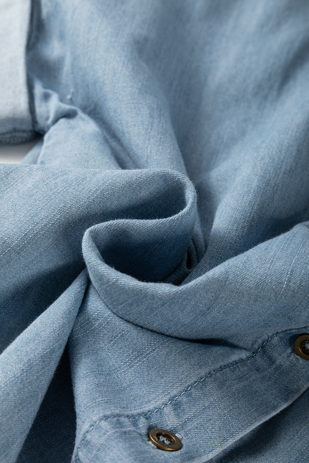 Women's Denim Shirt, Dusk Blue, Short Sleeve, Patched Pocket, Casual Chic, Relaxed Fit, Summer Fashion, Solid Color, 100% Cotton, Fashionable Top, Daily Wear, Tops & Blouses - Detail View 12 Women's Denim Shirt, Dusk Blue, Short Sleeve, Patched Pocket, Casual Chic, Relaxed Fit, Summer Fashion, Solid Color, 100% Cotton, Fashionable Top, Daily Wear, Tops & Blouses - Detail View 12