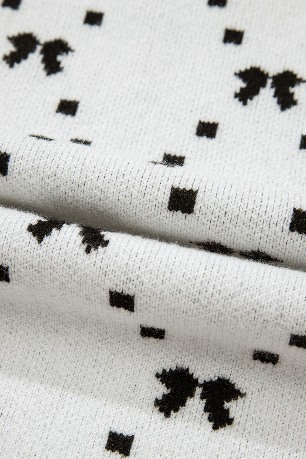 Charming White Bow Pattern Buttoned Side Cropped Sweater Vest for Women - Detail View 13 Charming White Bow Pattern Buttoned Side Cropped Sweater Vest for Women - Detail View 13