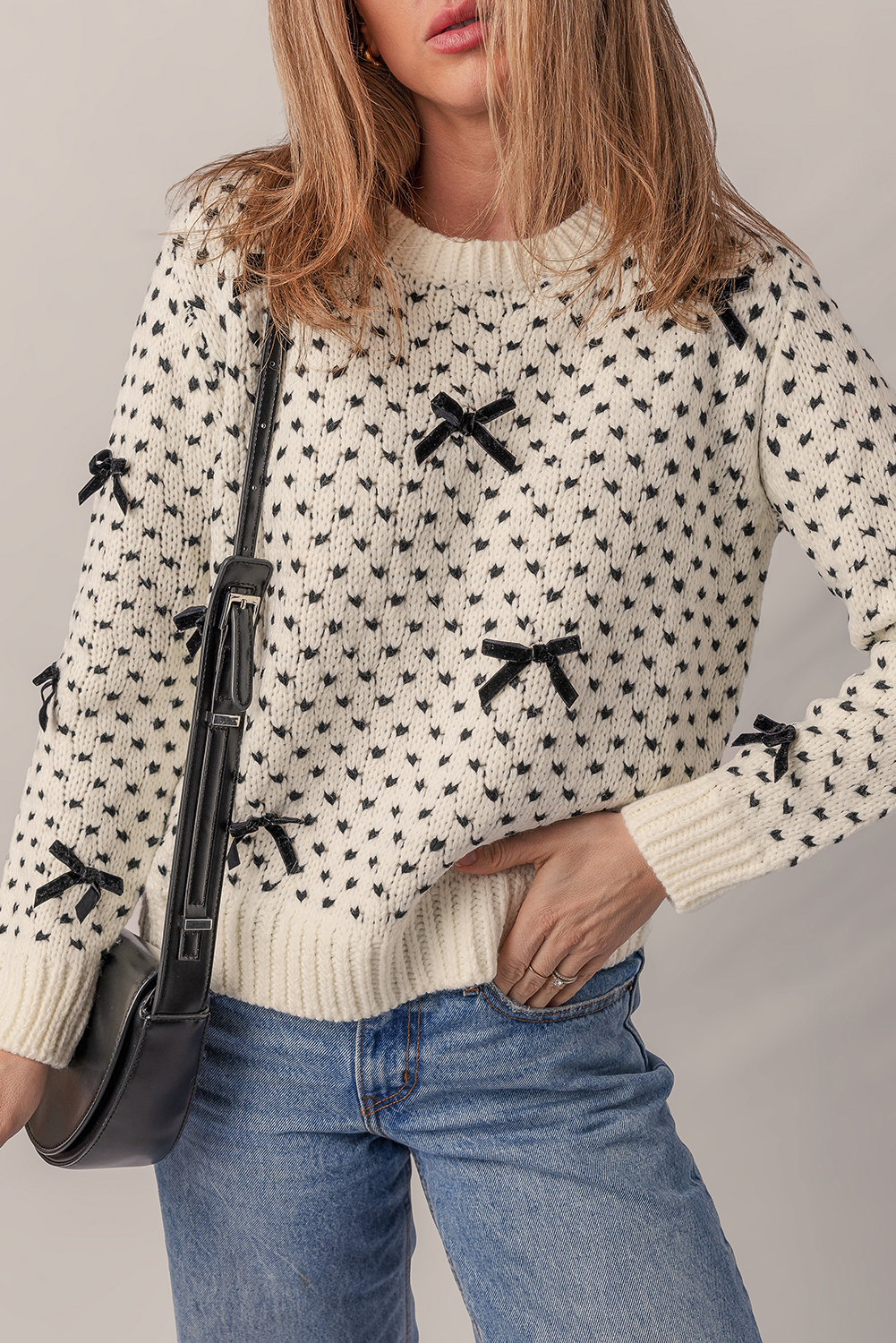 Casual Floral Pattern Contrast Edge Sweater - Women's Round Neck Top - Detail View 3 Casual Floral Pattern Contrast Edge Sweater - Women's Round Neck Top - Detail View 3