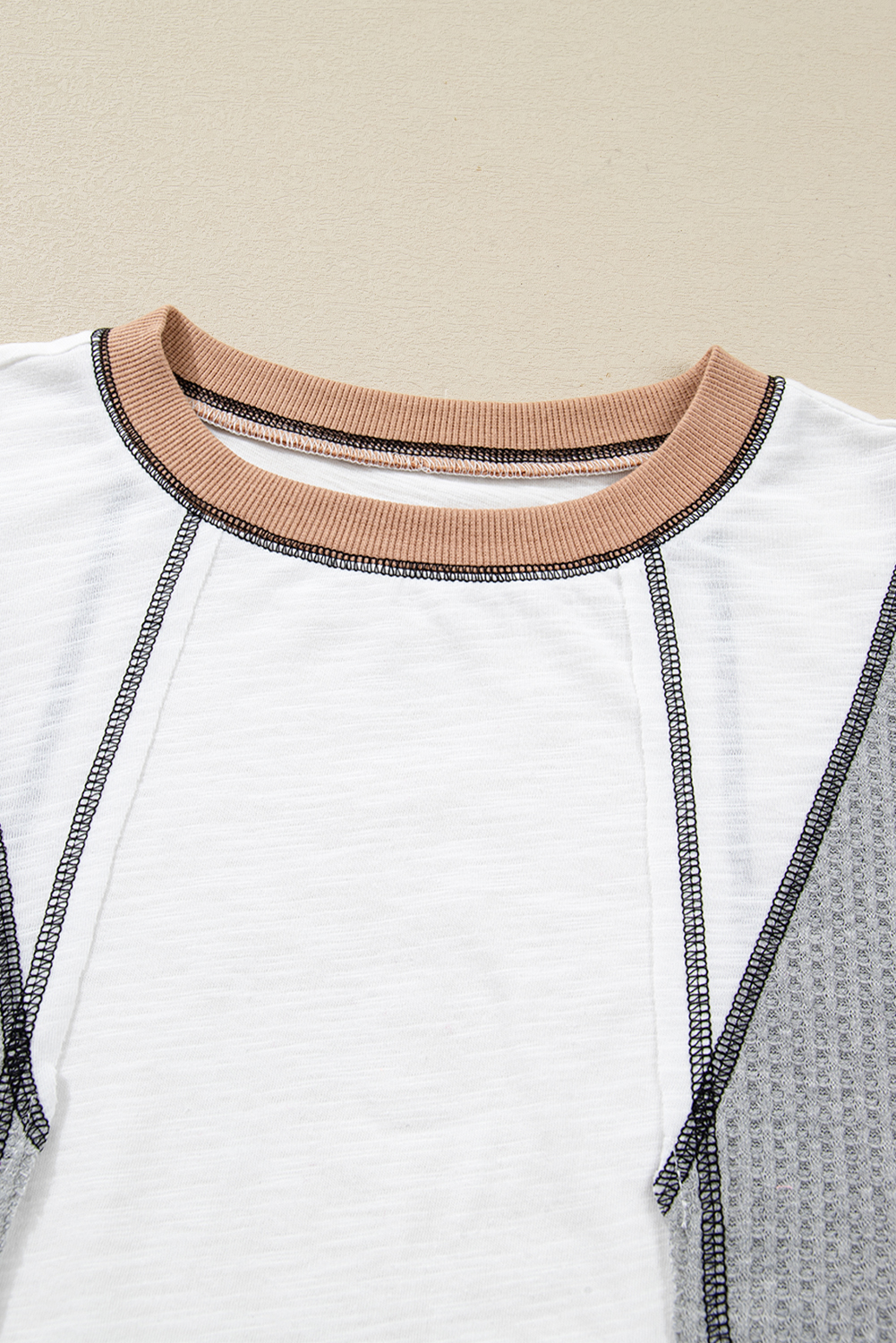 Casual White Contrast Block Knit Top for Women – Stylish Patchwork Design for Daily Wear - Detail View 7 Casual White Contrast Block Knit Top for Women – Stylish Patchwork Design for Daily Wear - Detail View 7