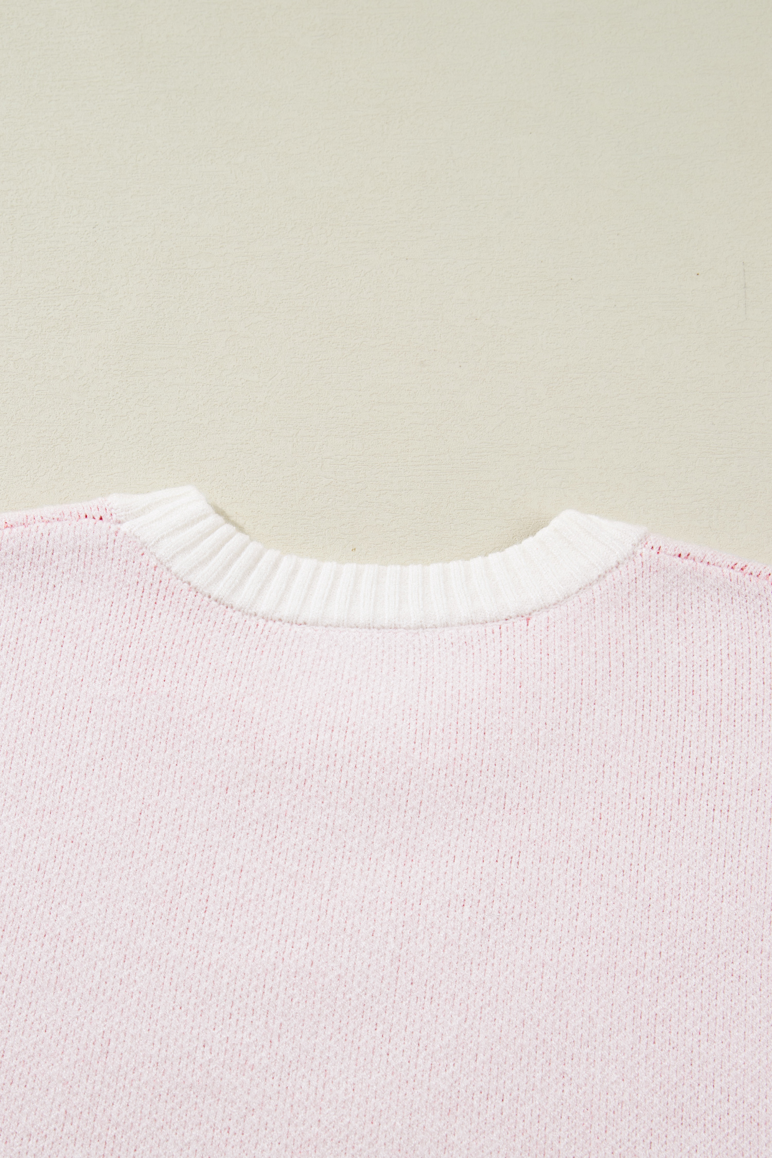 Women's White Long Sleeve Sweater – Versatile Daily Outfit for Autumn Days - Detail View 6 Women's White Long Sleeve Sweater – Versatile Daily Outfit for Autumn Days - Detail View 6