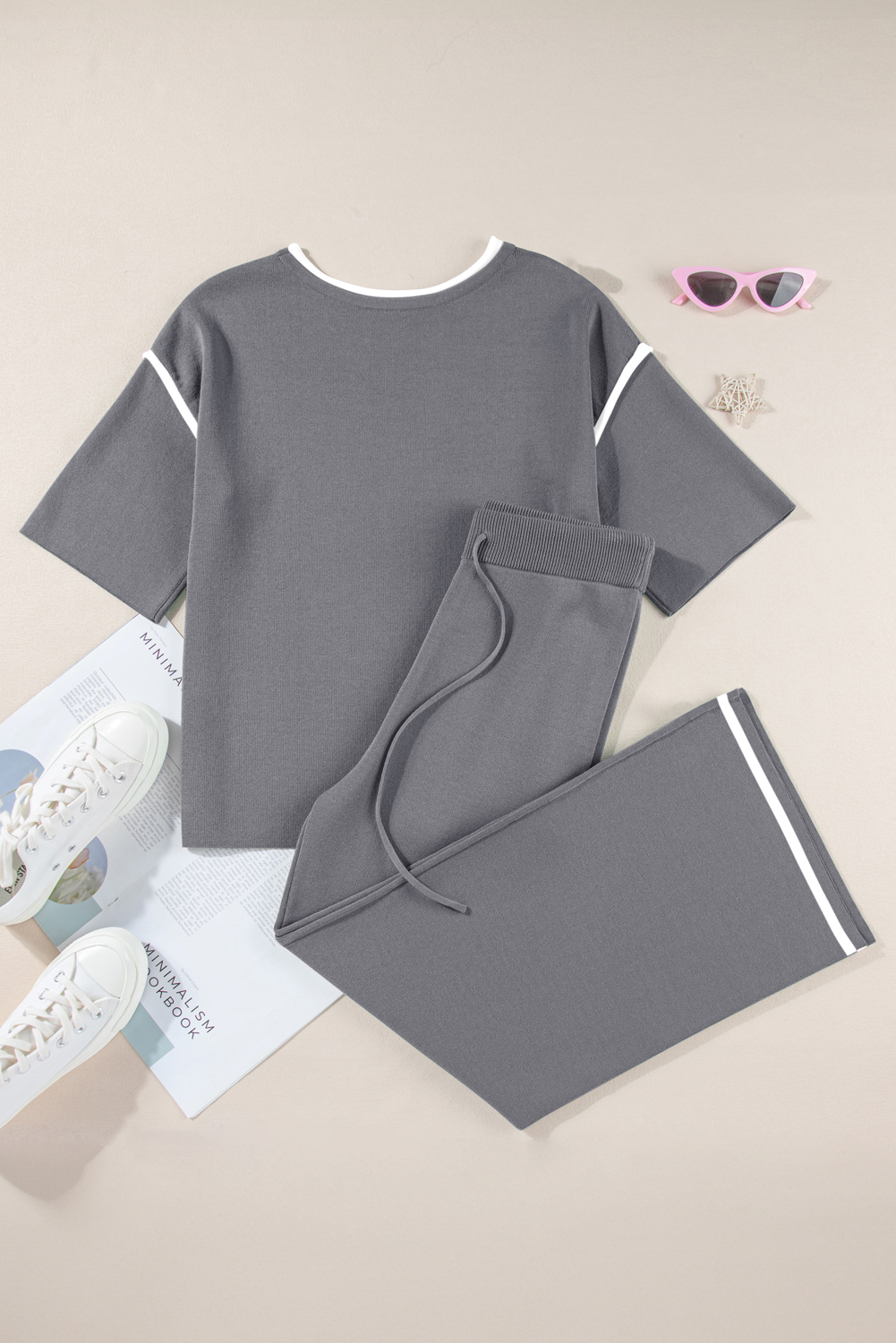 Casual Grey 2-Piece Lounge Set – Relaxed Half Sleeve Outfit - Detail View 8 Casual Grey 2-Piece Lounge Set – Relaxed Half Sleeve Outfit - Detail View 8