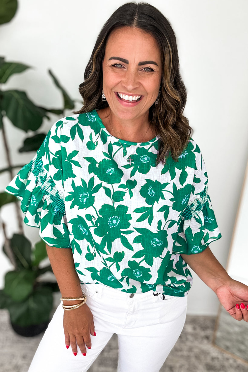 Women's Blouse, Green Floral, Ruffled Sleeve, Short Sleeve, Round Neck, Casual, Comfortable, Daily Wear, Summer Fashion, Elegant Design, Shift Silhouette, Polyester Material, Feminine Style - Detail View 4 Women's Blouse, Green Floral, Ruffled Sleeve, Short Sleeve, Round Neck, Casual, Comfortable, Daily Wear, Summer Fashion, Elegant Design, Shift Silhouette, Polyester Material, Feminine Style - Detail View 4