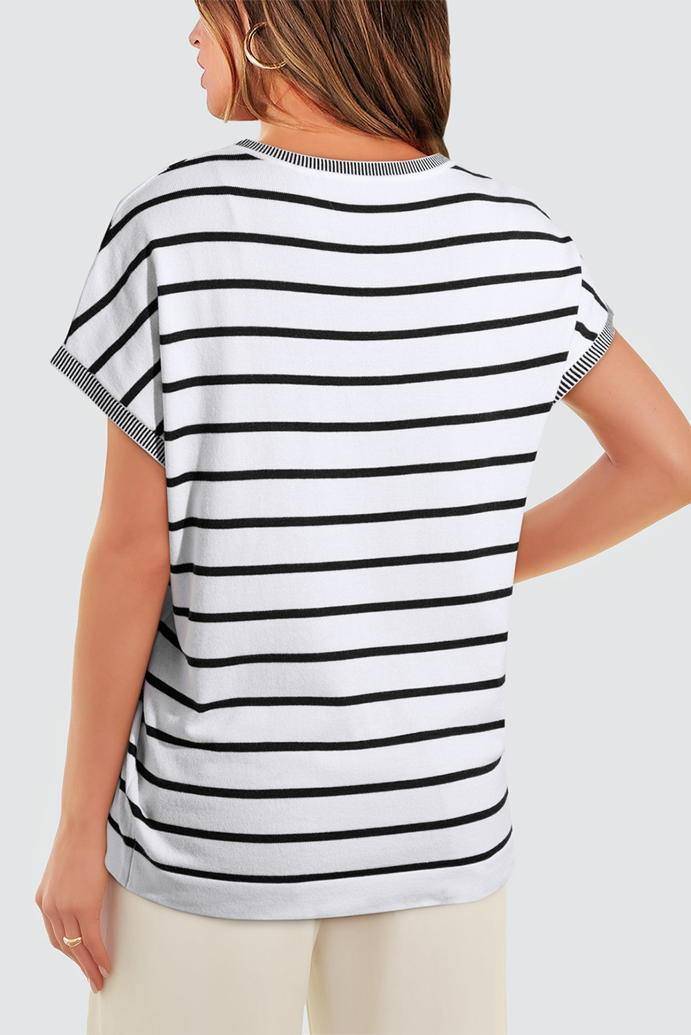 Soft and Comfortable Bat Sleeve T-Shirt - Stylish White Stripe Design - Detail View 2 Soft and Comfortable Bat Sleeve T-Shirt - Stylish White Stripe Design - Detail View 2