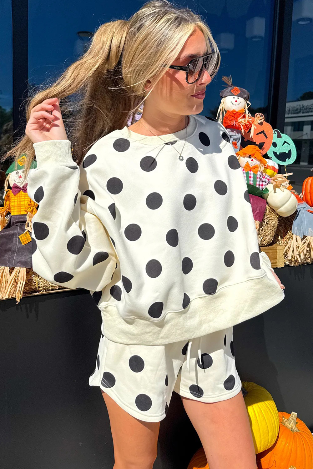 Stylish Women's Beige Polka Dot Pullover and Shorts Set – Perfect for Outdoor Adventures - Detail View 3 Stylish Women's Beige Polka Dot Pullover and Shorts Set – Perfect for Outdoor Adventures - Detail View 3