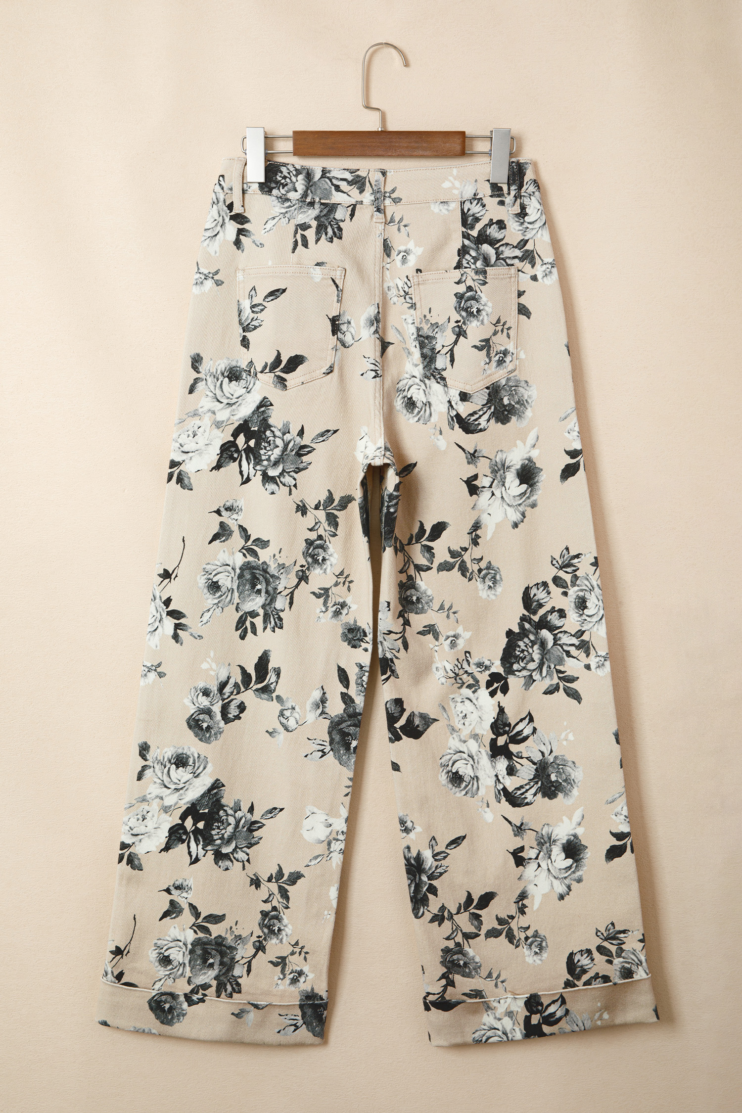 Women's Retro Floral Print Wide Leg Jeans – High Waist Loose Denim Pants for Daily Wear - Detail View 7 Women's Retro Floral Print Wide Leg Jeans – High Waist Loose Denim Pants for Daily Wear - Detail View 7