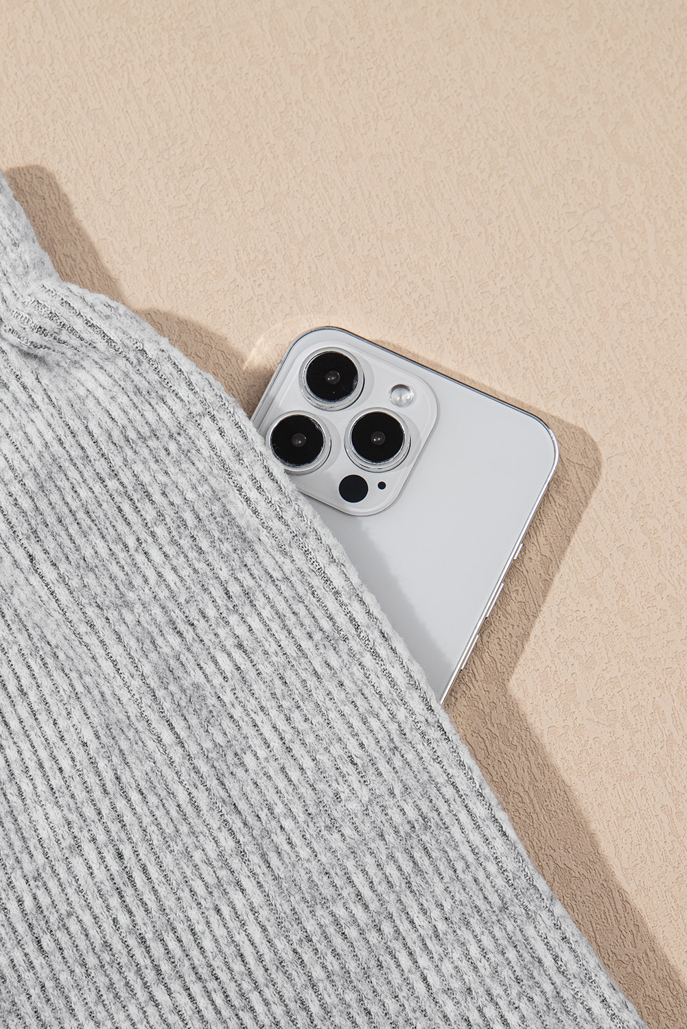 Women's Loungewear, Light Grey Set, Ribbed Fabric, Crop Camisole, Matching Shorts, Cardigan, Casual Style, Home Wear, Summer Outfit, Cozy Fit, Daily Wear, Solid Color, Long Sleeve Cardigan, Comfortable Lounge Set - Detail View 12 Women's Loungewear, Light Grey Set, Ribbed Fabric, Crop Camisole, Matching Shorts, Cardigan, Casual Style, Home Wear, Summer Outfit, Cozy Fit, Daily Wear, Solid Color, Long Sleeve Cardigan, Comfortable Lounge Set - Detail View 12