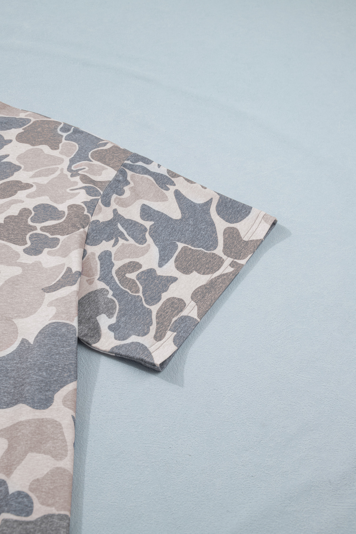 Retro Camouflage Women's Plus Size Summer Tee – Lightweight Multicolour Round Neck T-Shirt, Western Casual Outfit - Detail View 9 Retro Camouflage Women's Plus Size Summer Tee – Lightweight Multicolour Round Neck T-Shirt, Western Casual Outfit - Detail View 9