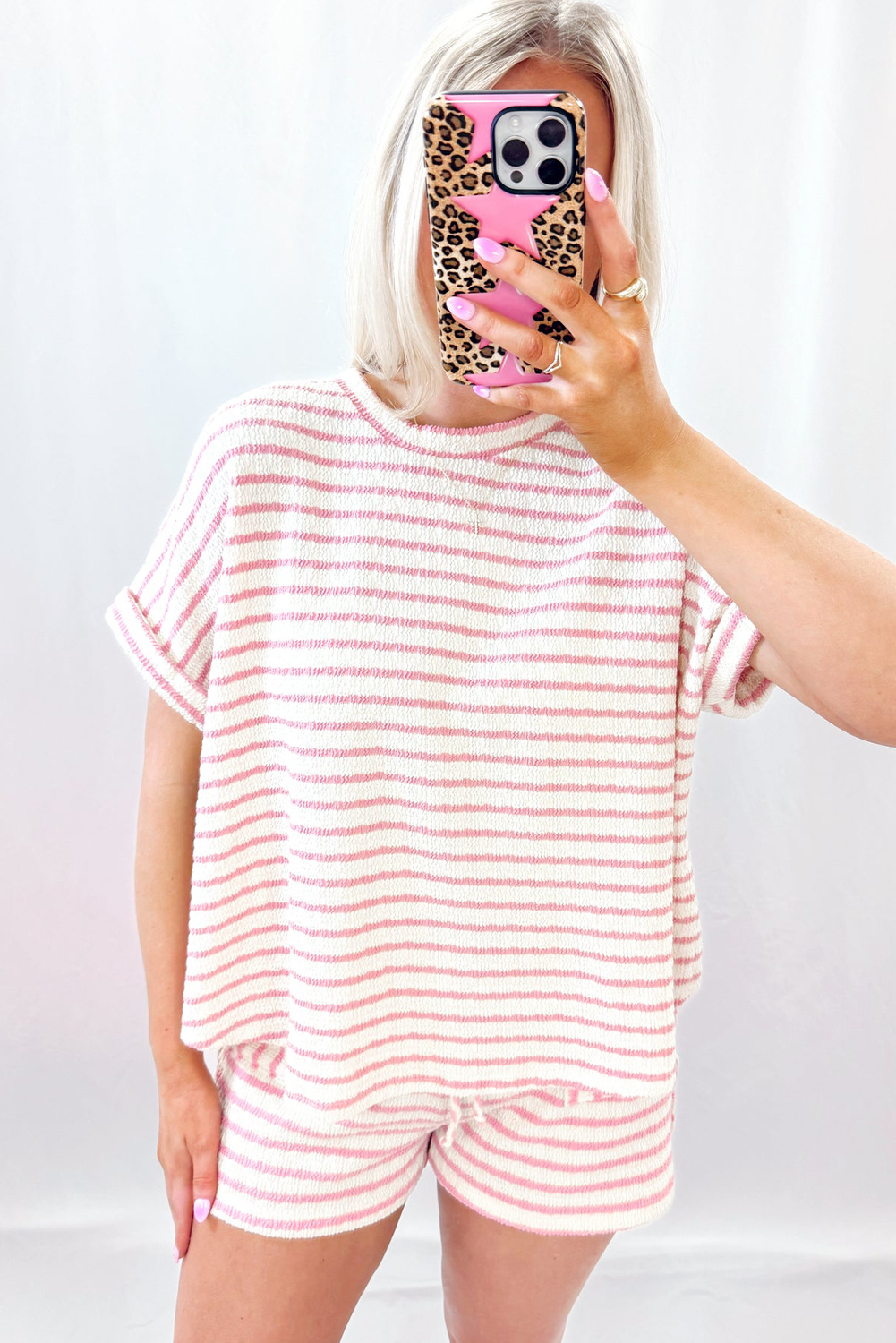 Comfortable Summer Outfit for Women - Knitted Stripe Top and Shorts Set with Pockets - Detail View 3 Comfortable Summer Outfit for Women - Knitted Stripe Top and Shorts Set with Pockets - Detail View 3