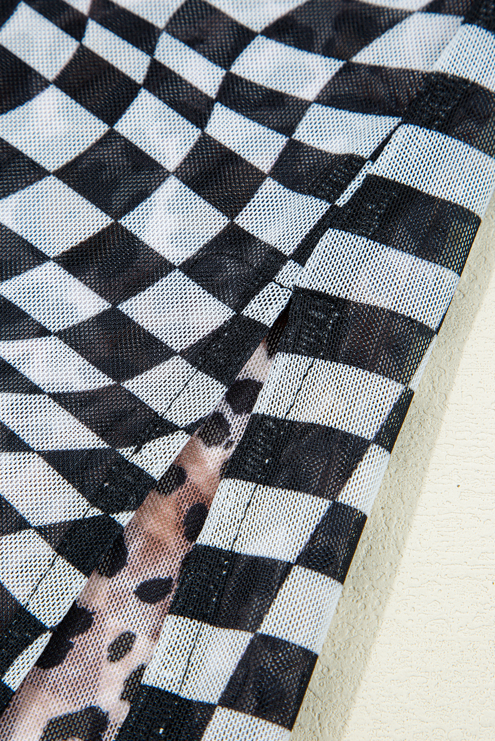 Women's Maxi Dress, Reversible Dress, Leopard Print, Checkered Pattern, Sleeveless, Summer Fashion, Casual Dress, Elegant Design, Ankle Length, Shift Silhouette, Round Neck, Daily Wear, Vacation Outfit, Midi Length, Stylish Dress - Detail View 32 Women's Maxi Dress, Reversible Dress, Leopard Print, Checkered Pattern, Sleeveless, Summer Fashion, Casual Dress, Elegant Design, Ankle Length, Shift Silhouette, Round Neck, Daily Wear, Vacation Outfit, Midi Length, Stylish Dress - Detail View 32