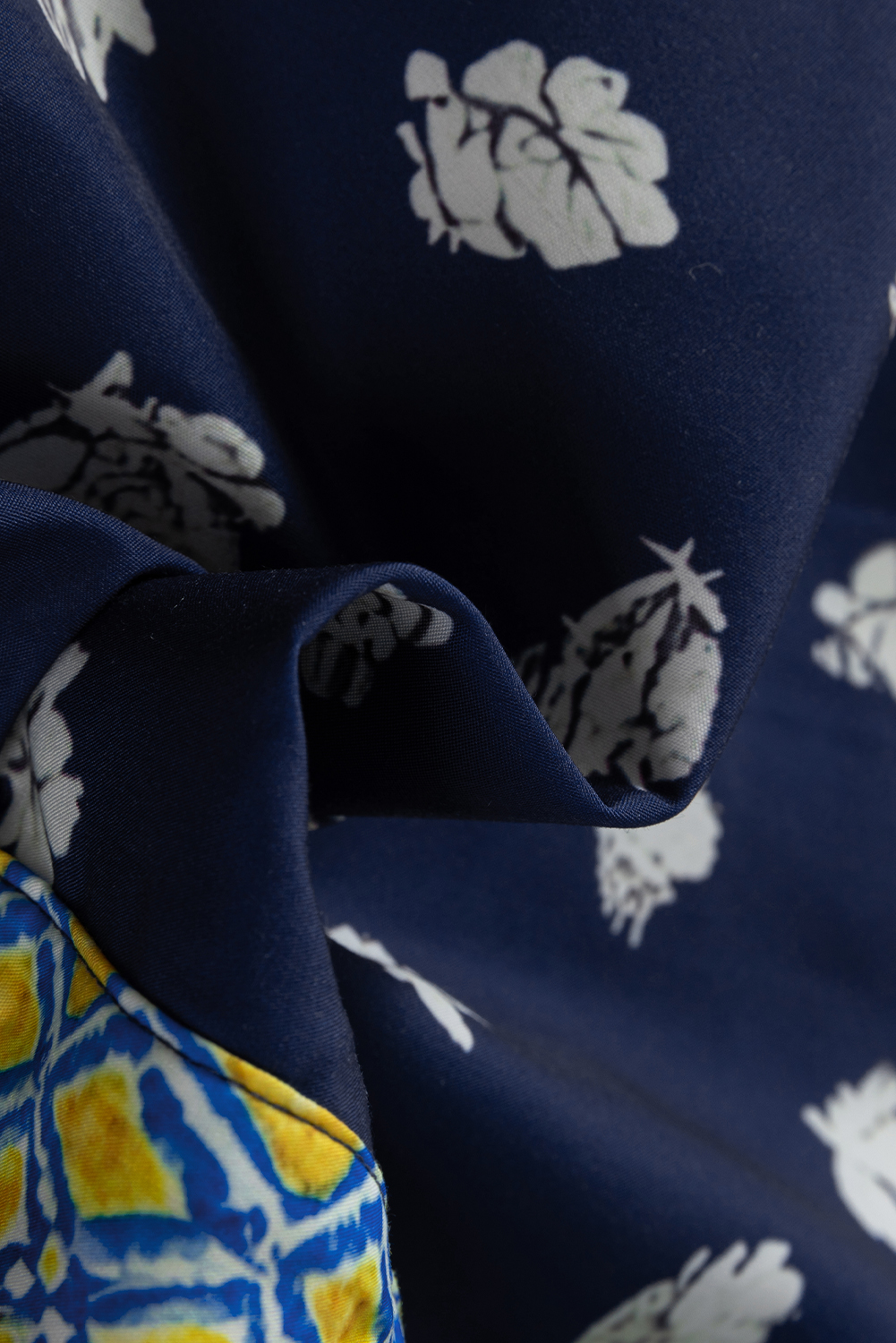 Women's Blouse, Blue Floral, Half Sleeve, Contrast Trim, V Neck, Casual Style, Daily Wear, Summer Fashion, Elegant Design, Shift Silhouette, Comfortable, 100% Polyester, Flower Print - Detail View 8 Women's Blouse, Blue Floral, Half Sleeve, Contrast Trim, V Neck, Casual Style, Daily Wear, Summer Fashion, Elegant Design, Shift Silhouette, Comfortable, 100% Polyester, Flower Print - Detail View 8