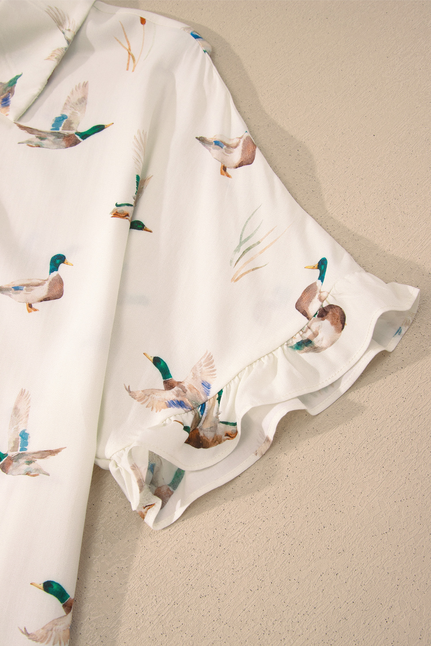 Women's Mallard Print Short Two Piece Set – Beige Viscose Shirt and High Waist Shorts - Detail View 16 Women's Mallard Print Short Two Piece Set – Beige Viscose Shirt and High Waist Shorts - Detail View 16