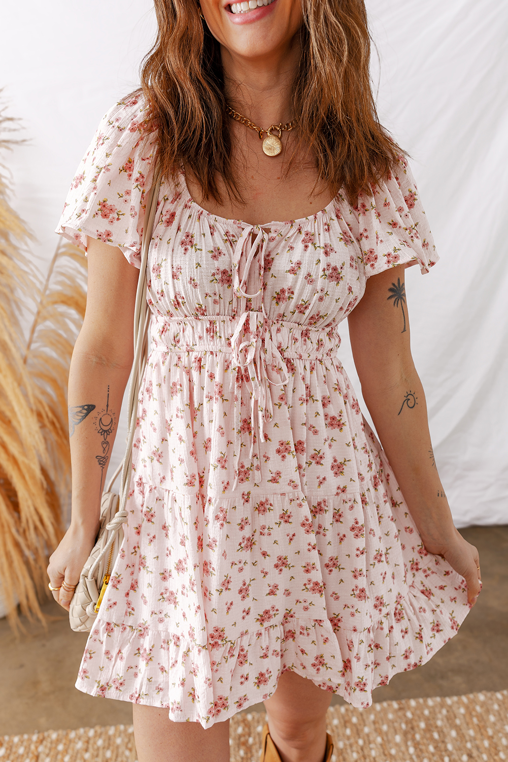 Casual Pink Floral Mini Dress for Women – Perfect for Daily Wear & Outdoor Fun - Detail View 2 Casual Pink Floral Mini Dress for Women – Perfect for Daily Wear & Outdoor Fun - Detail View 2
