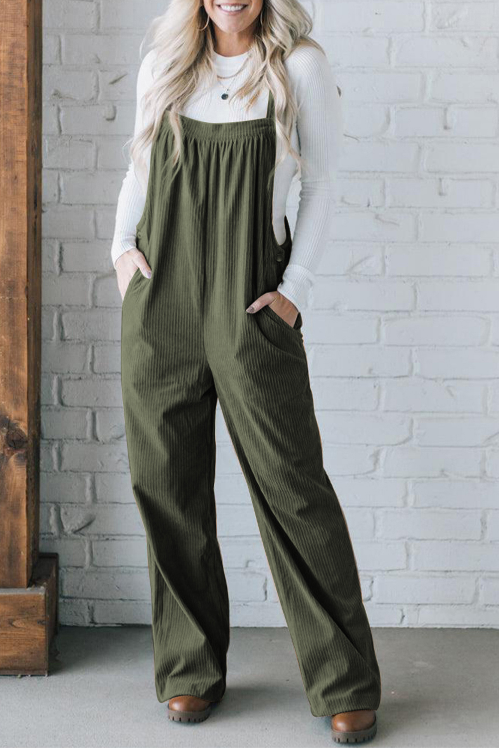 Green Corduroy Overalls, Solid Color Women Jumpsuit - Detail View 2 Green Corduroy Overalls, Solid Color Women Jumpsuit - Detail View 2