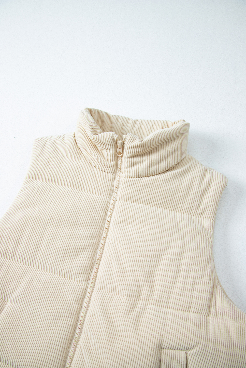 Casual Beige Corduroy Puffer Vest with Zipper for Women in Winter - Detail View 14 Casual Beige Corduroy Puffer Vest with Zipper for Women in Winter - Detail View 14