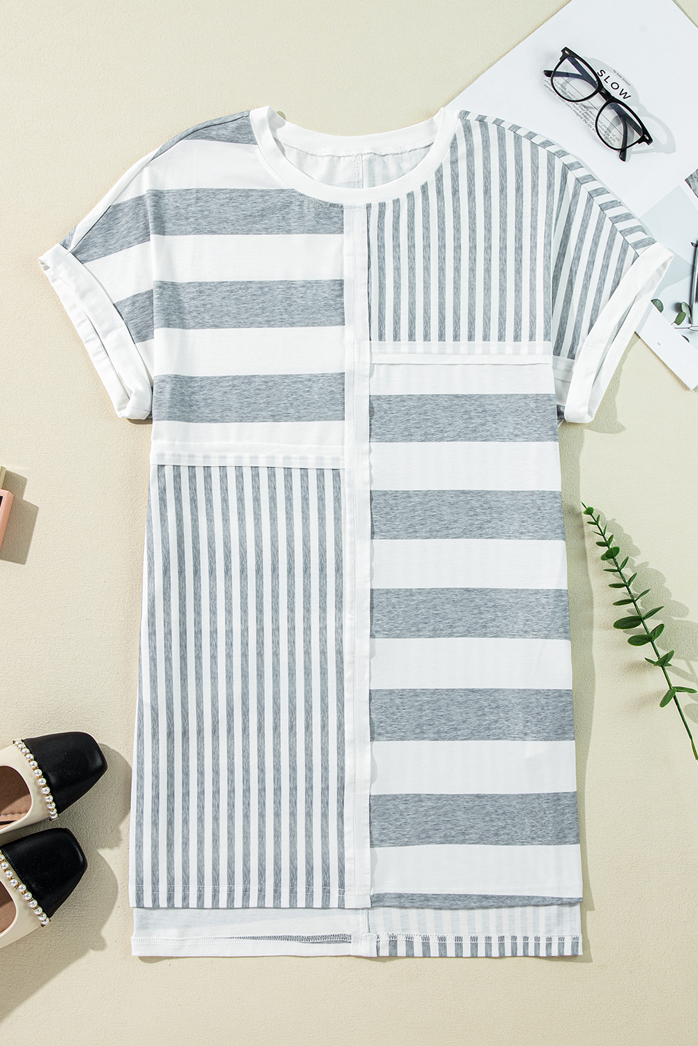 Comfortable Crew Neck T-Shirt Dress with Dynamic Stripe Pattern - Perfect for Daily Wear - Detail View 7 Comfortable Crew Neck T-Shirt Dress with Dynamic Stripe Pattern - Perfect for Daily Wear - Detail View 7