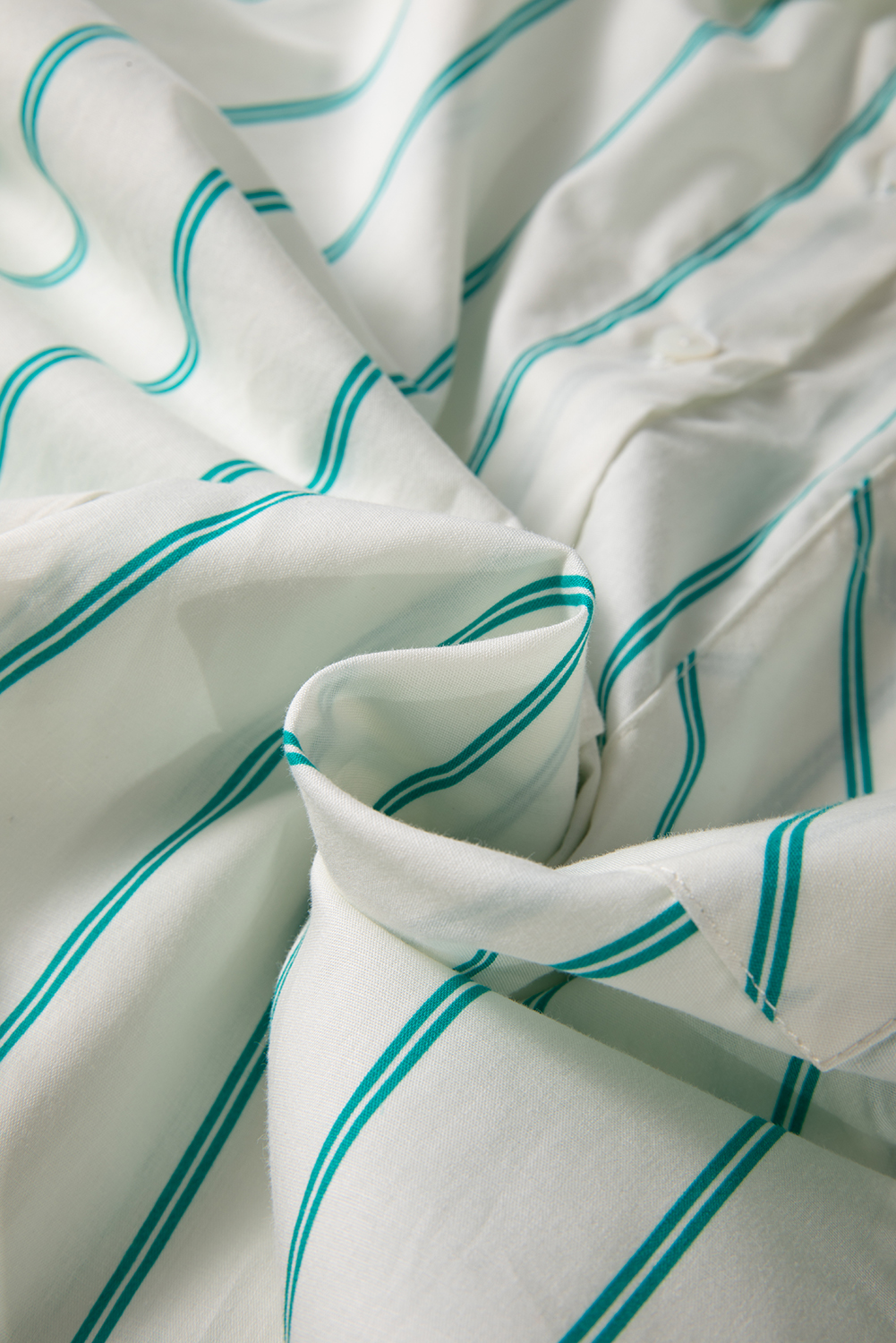 Comfortable Shift Dress for Women - Short Sleeve, Pocket Detail, Perfect for St. Patrick's Day - Detail View 11 Comfortable Shift Dress for Women - Short Sleeve, Pocket Detail, Perfect for St. Patrick's Day - Detail View 11