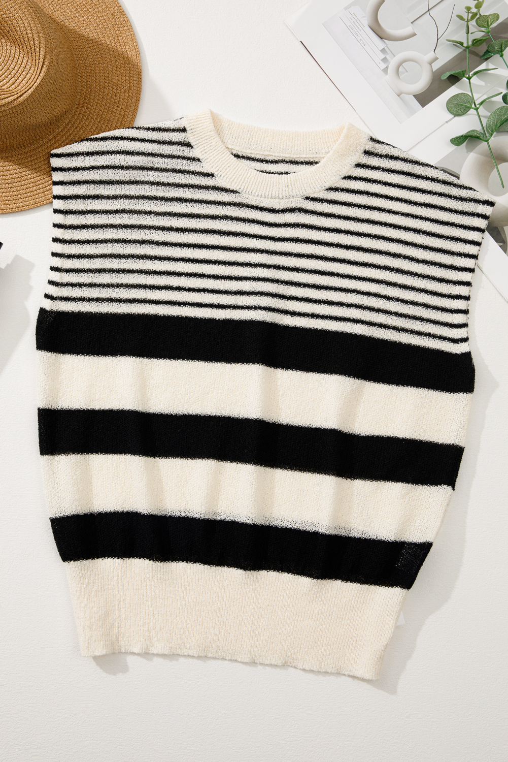 Chic Casual Knit Vest with Mixed Stripes - Perfect for Summer Outfits - Detail View 6 Chic Casual Knit Vest with Mixed Stripes - Perfect for Summer Outfits - Detail View 6