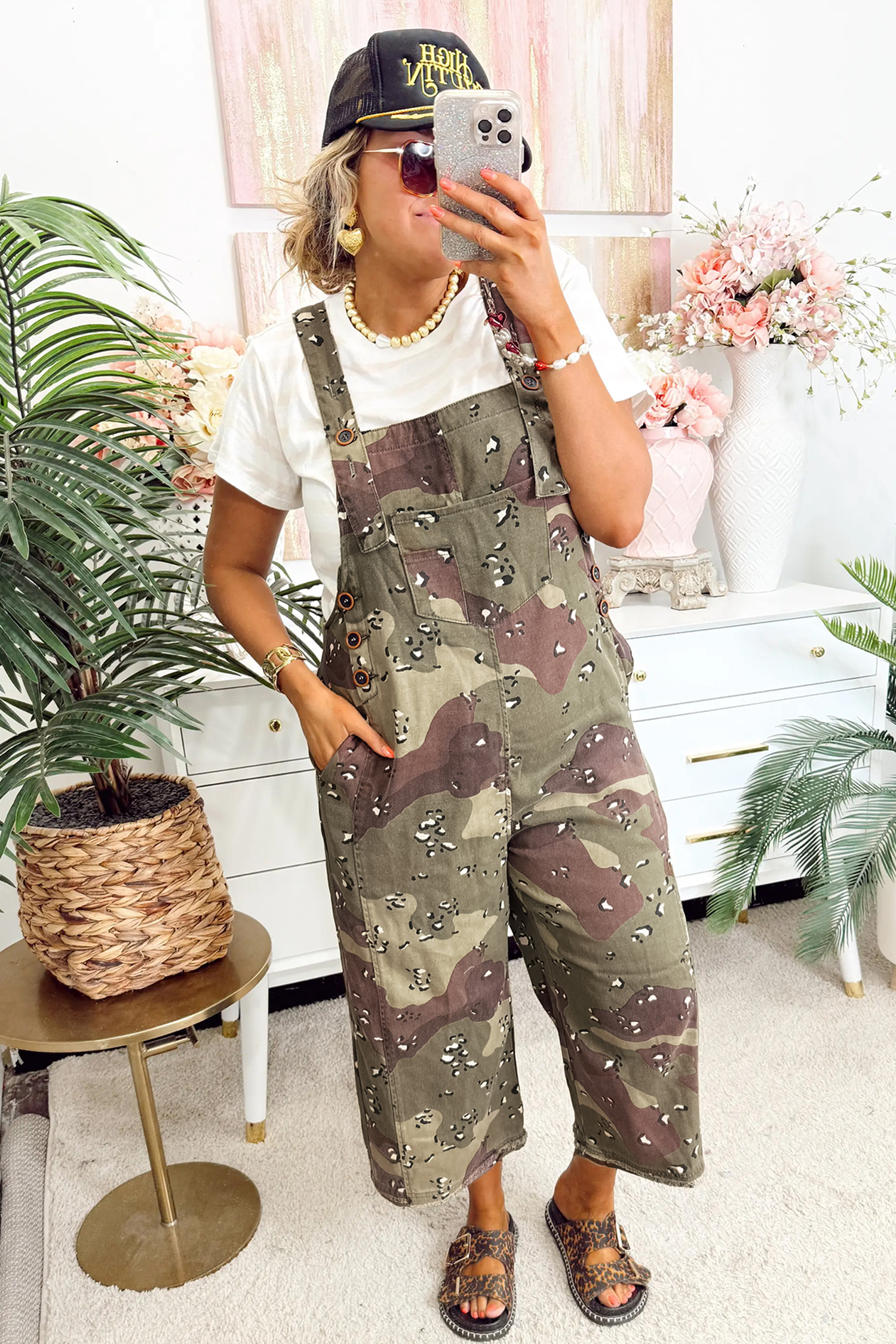 Green Camouflage Denim Jumpsuit for Women – 100% Cotton Loose Overall with Leopard Detail - Detail View 2 Green Camouflage Denim Jumpsuit for Women – 100% Cotton Loose Overall with Leopard Detail - Detail View 2