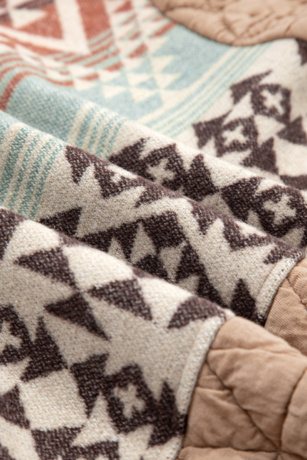 Light French Beige Aztec Quilted Patchwork Western Fashion Jacket for Women - Detail View 13 Light French Beige Aztec Quilted Patchwork Western Fashion Jacket for Women - Detail View 13