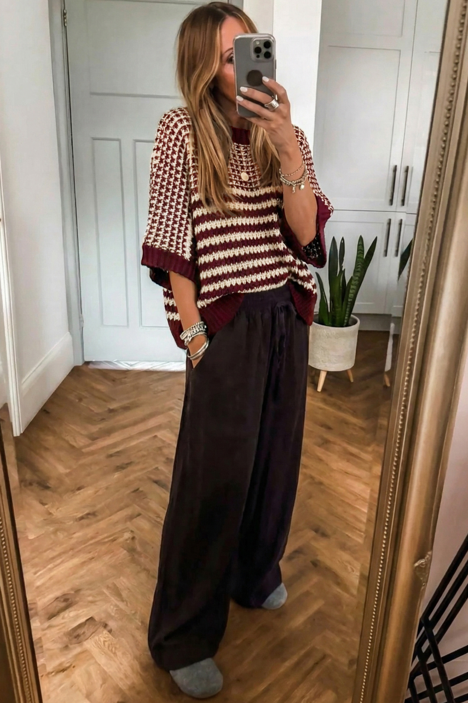 Stylish Women's Red Slouchy Sweater – 3/4 Sleeve, Ideal for Casual Summer Days - Detail View 6 Stylish Women's Red Slouchy Sweater – 3/4 Sleeve, Ideal for Casual Summer Days - Detail View 6