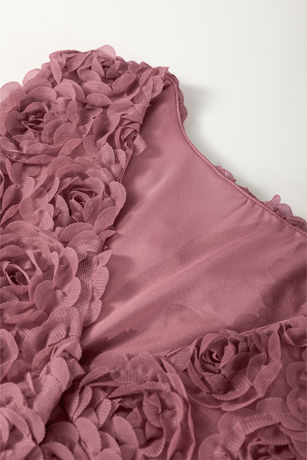 Flattering V Neck Sleeveless Bodysuit in Heather Floral Texture for Daily Wear - Detail View 10 Flattering V Neck Sleeveless Bodysuit in Heather Floral Texture for Daily Wear - Detail View 10