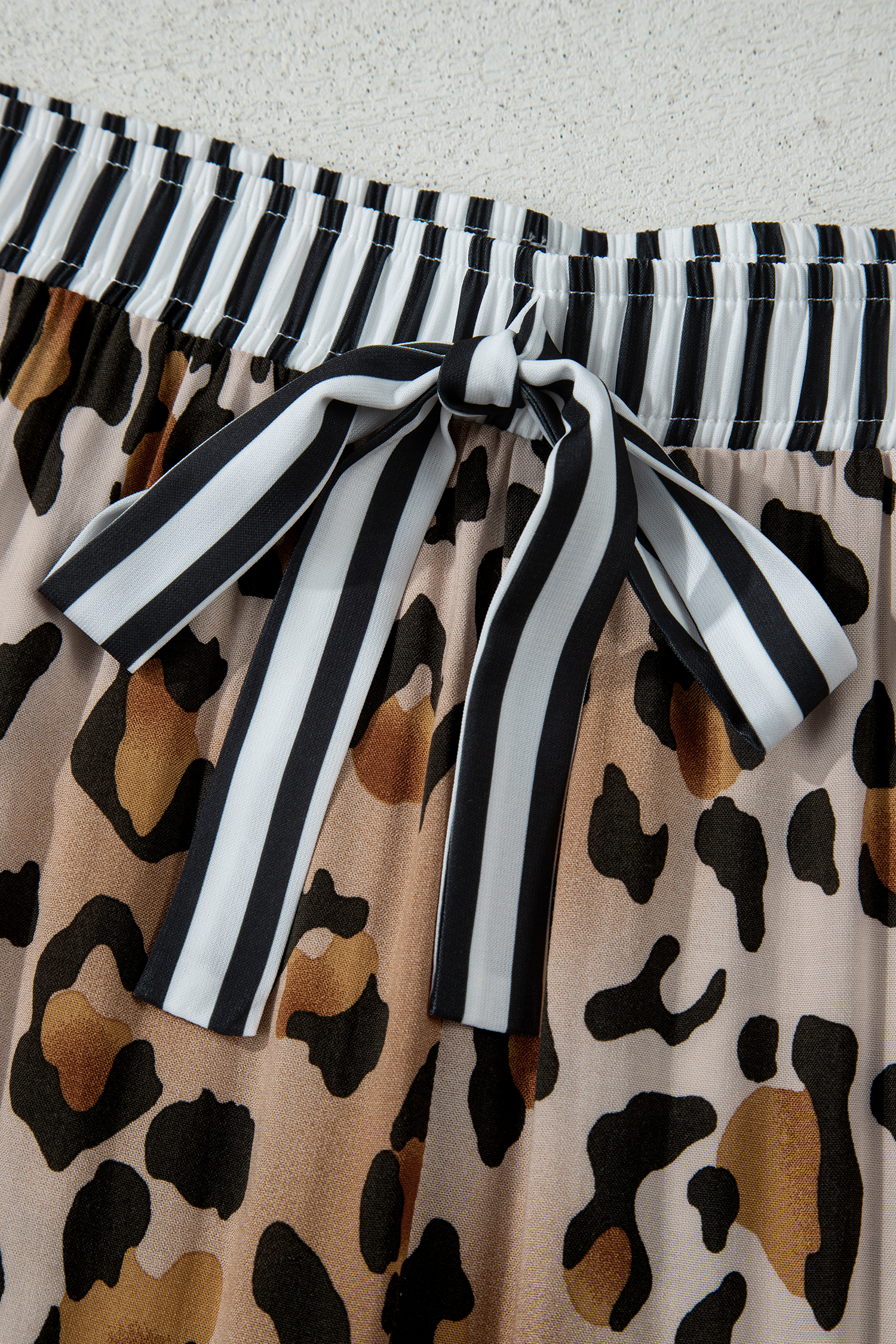 Women's Khaki Leopard Print Long Pajama Set – Cozy Home Lounge Wear for Fall - Detail View 7 Women's Khaki Leopard Print Long Pajama Set – Cozy Home Lounge Wear for Fall - Detail View 7