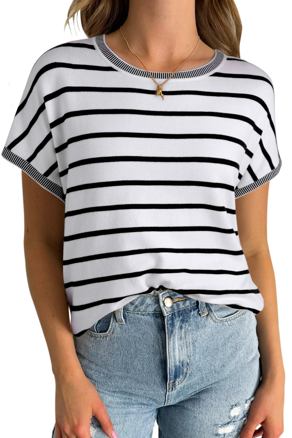 Soft and Comfortable Bat Sleeve T-Shirt - Stylish White Stripe Design - Detail View 10 Soft and Comfortable Bat Sleeve T-Shirt - Stylish White Stripe Design - Detail View 10