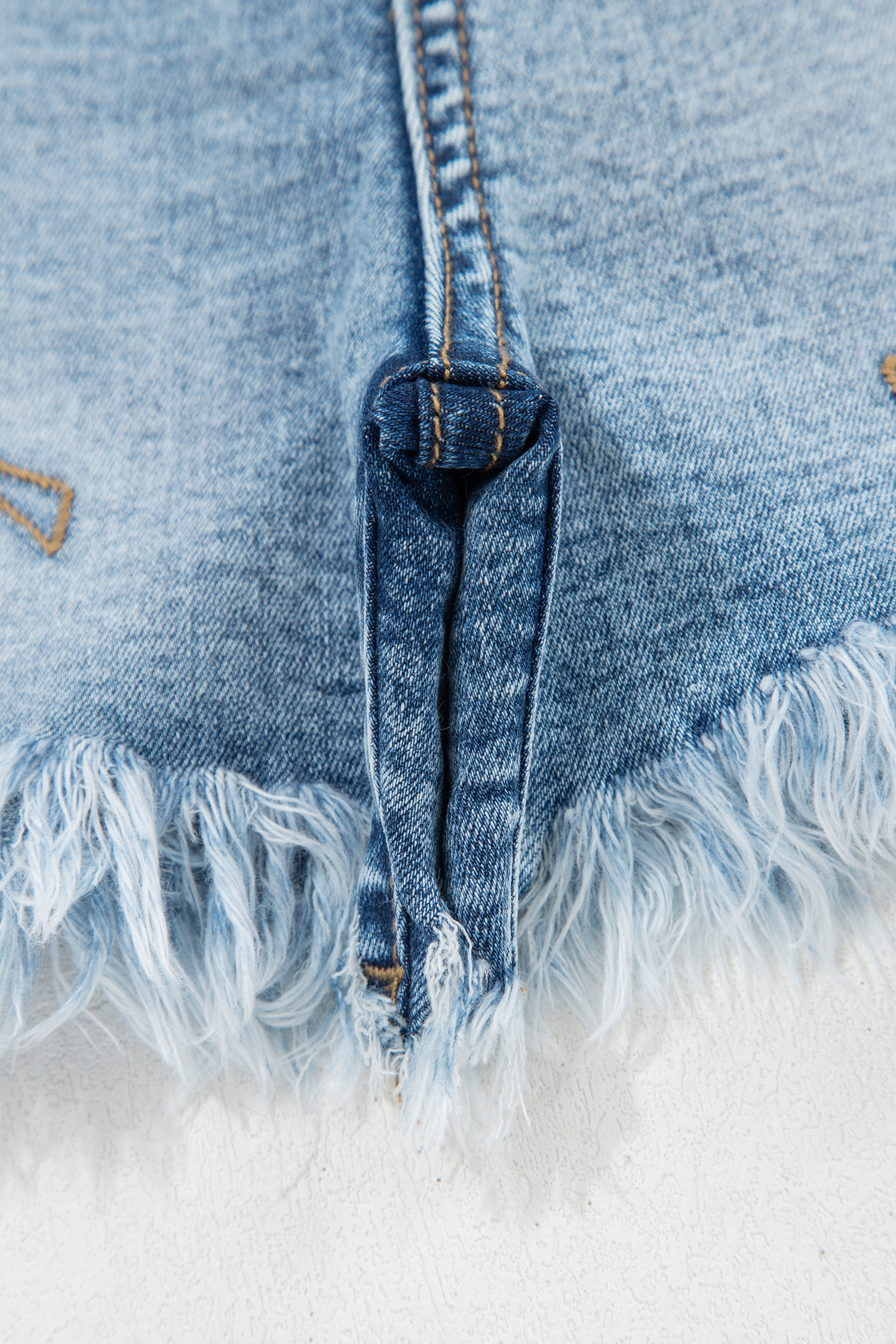 Women's Western Embroidery Denim Shorts – High Waist Dusk Blue Jean Shorts for Summer Daily Wear - Detail View 13 Women's Western Embroidery Denim Shorts – High Waist Dusk Blue Jean Shorts for Summer Daily Wear - Detail View 13