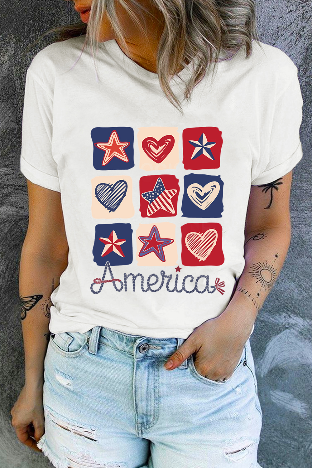 Women's Graphic Tee, White T-Shirt, Heart Pattern, Star Pattern, Checkered Design, Casual Wear, Summer Top, Lightweight, Independence Day Fashion, Easy to Style, Daily Wear, Short Sleeve, Round Neck, Trendy - Detail View 8 Women's Graphic Tee, White T-Shirt, Heart Pattern, Star Pattern, Checkered Design, Casual Wear, Summer Top, Lightweight, Independence Day Fashion, Easy to Style, Daily Wear, Short Sleeve, Round Neck, Trendy - Detail View 8