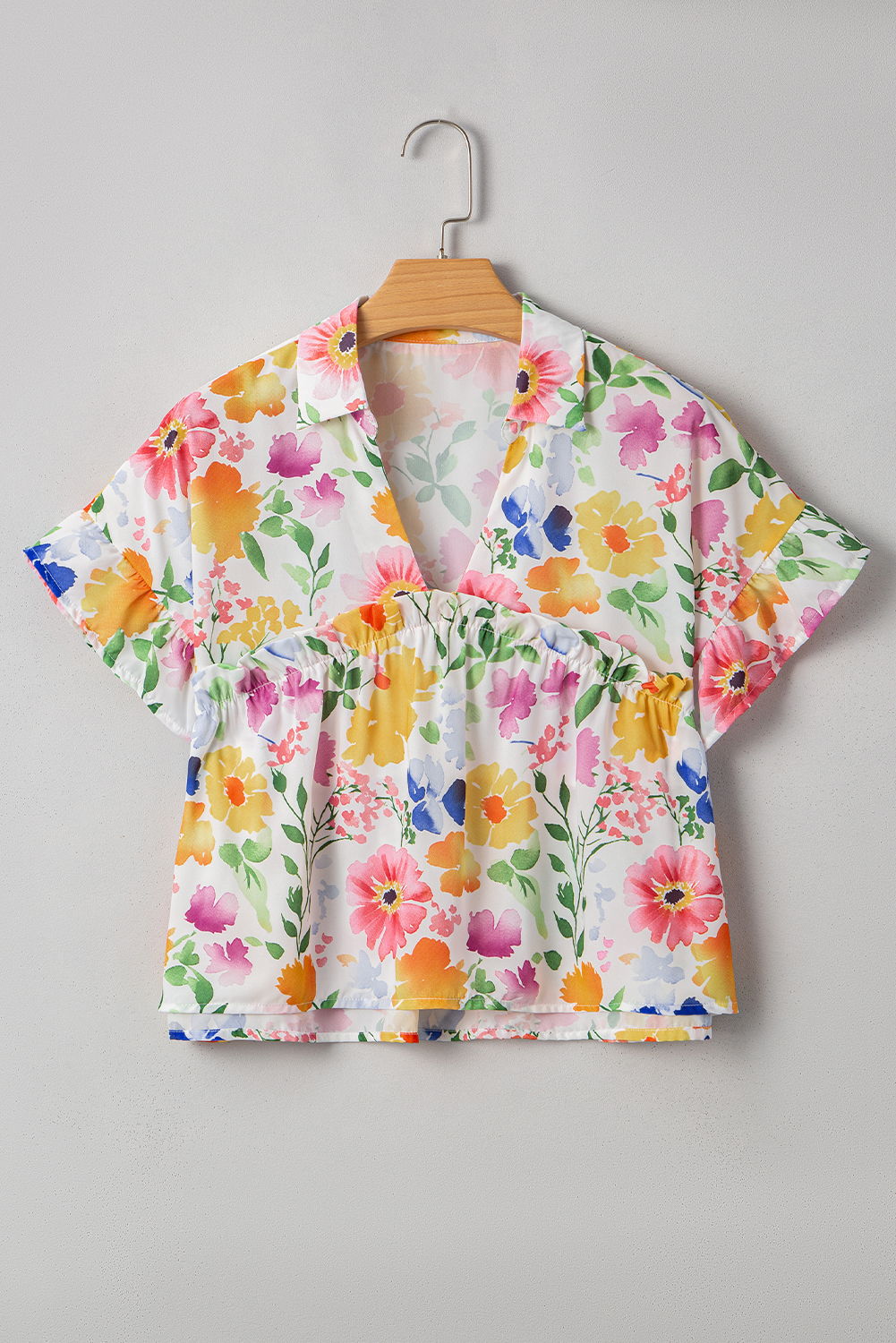 Versatile Boxy Fit V Neck Top for Women - Ideal for Daily Wear and High Waist Pants - Detail View 7 Versatile Boxy Fit V Neck Top for Women - Ideal for Daily Wear and High Waist Pants - Detail View 7