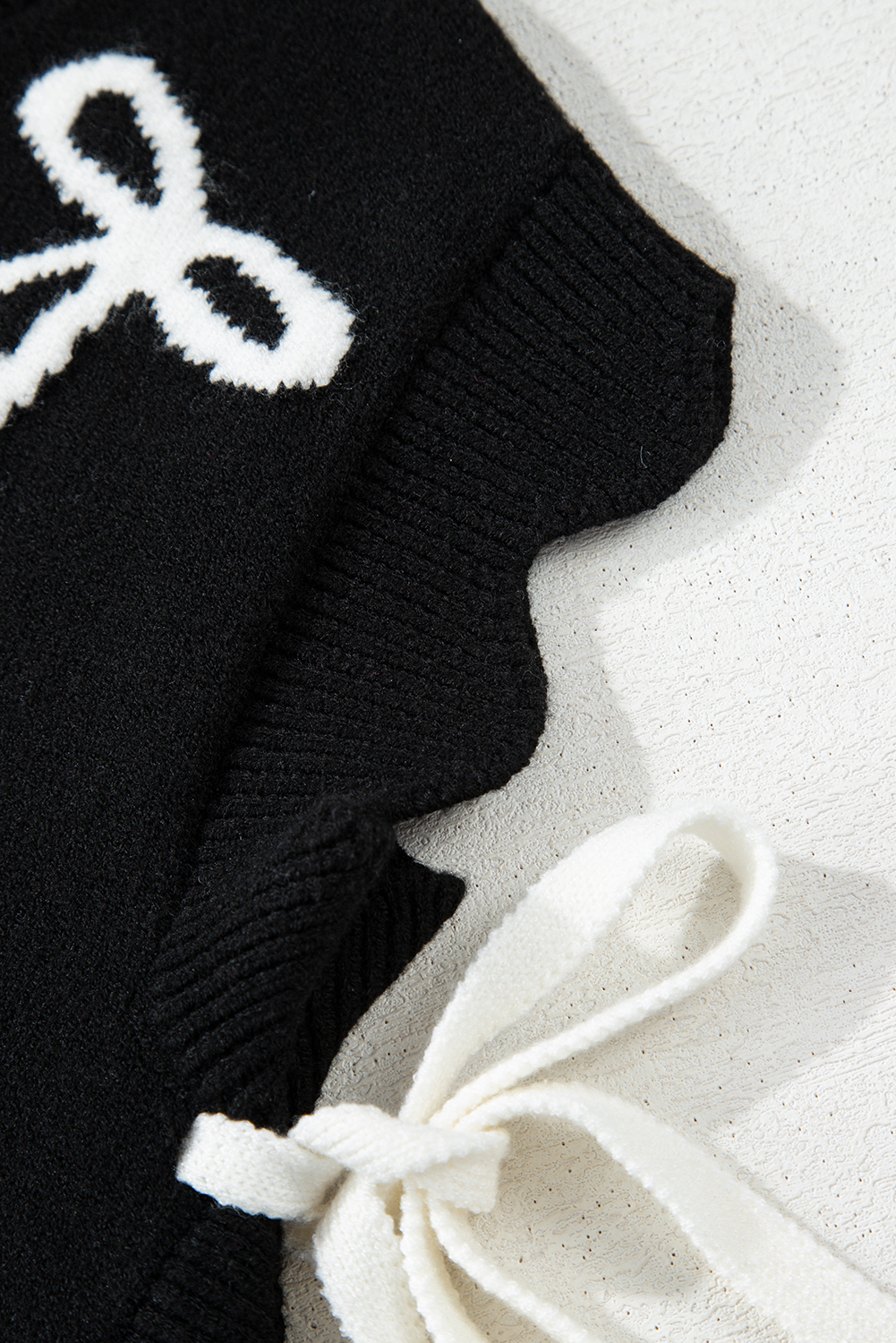 Women's Sweater, Black Bow Print, Side Ties, Scalloped Hem, Short Sleeve, Casual Style, Versatile Top, Daily Wear, Beachwear, Vacation, Date Night, Back to School, Comfortable, Trendy Design - Detail View 12 Women's Sweater, Black Bow Print, Side Ties, Scalloped Hem, Short Sleeve, Casual Style, Versatile Top, Daily Wear, Beachwear, Vacation, Date Night, Back to School, Comfortable, Trendy Design - Detail View 12
