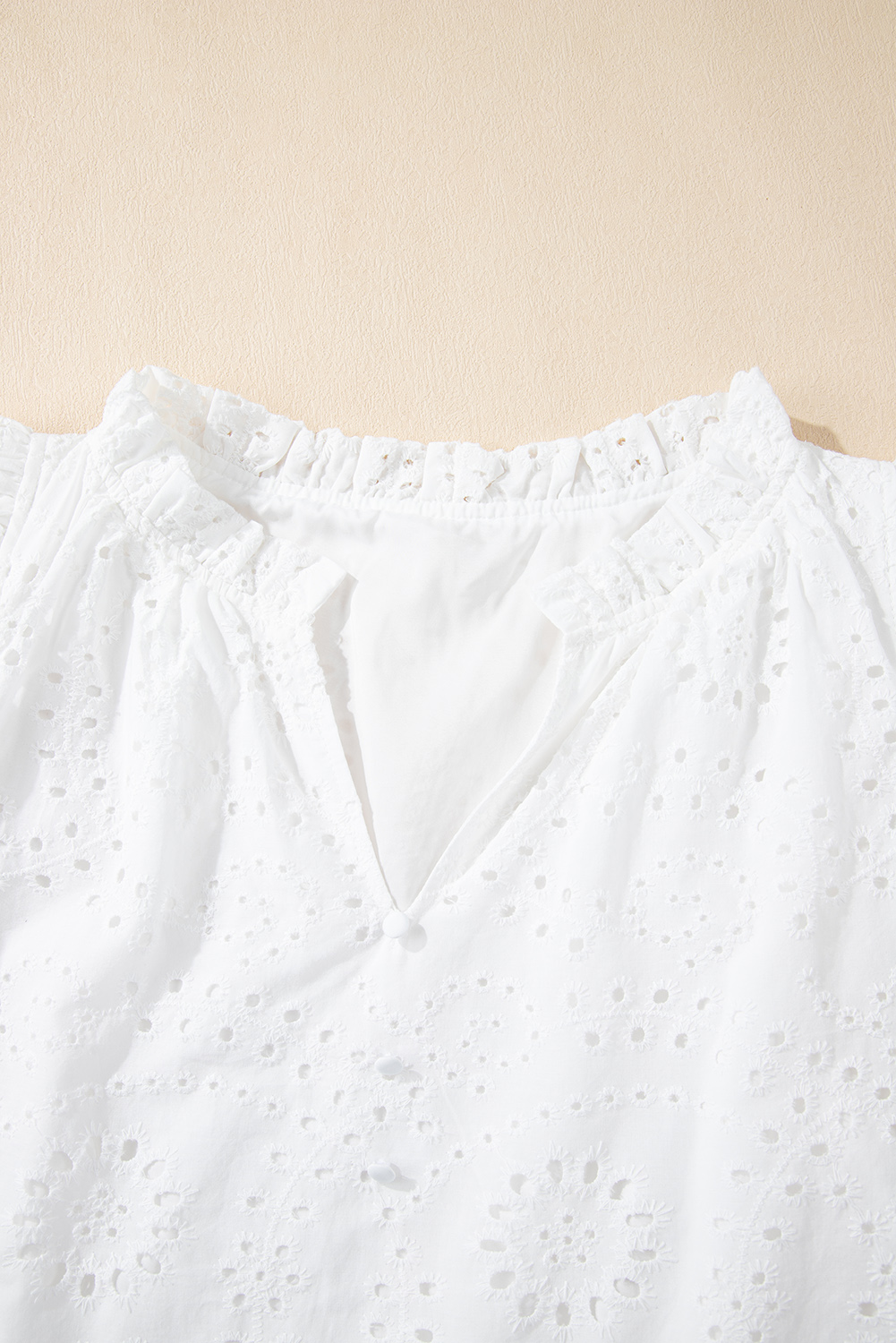 Elegant Short Sleeve White Blouse for Women - Ideal for Jeans, Skirts, and More - Detail View 11 Elegant Short Sleeve White Blouse for Women - Ideal for Jeans, Skirts, and More - Detail View 11