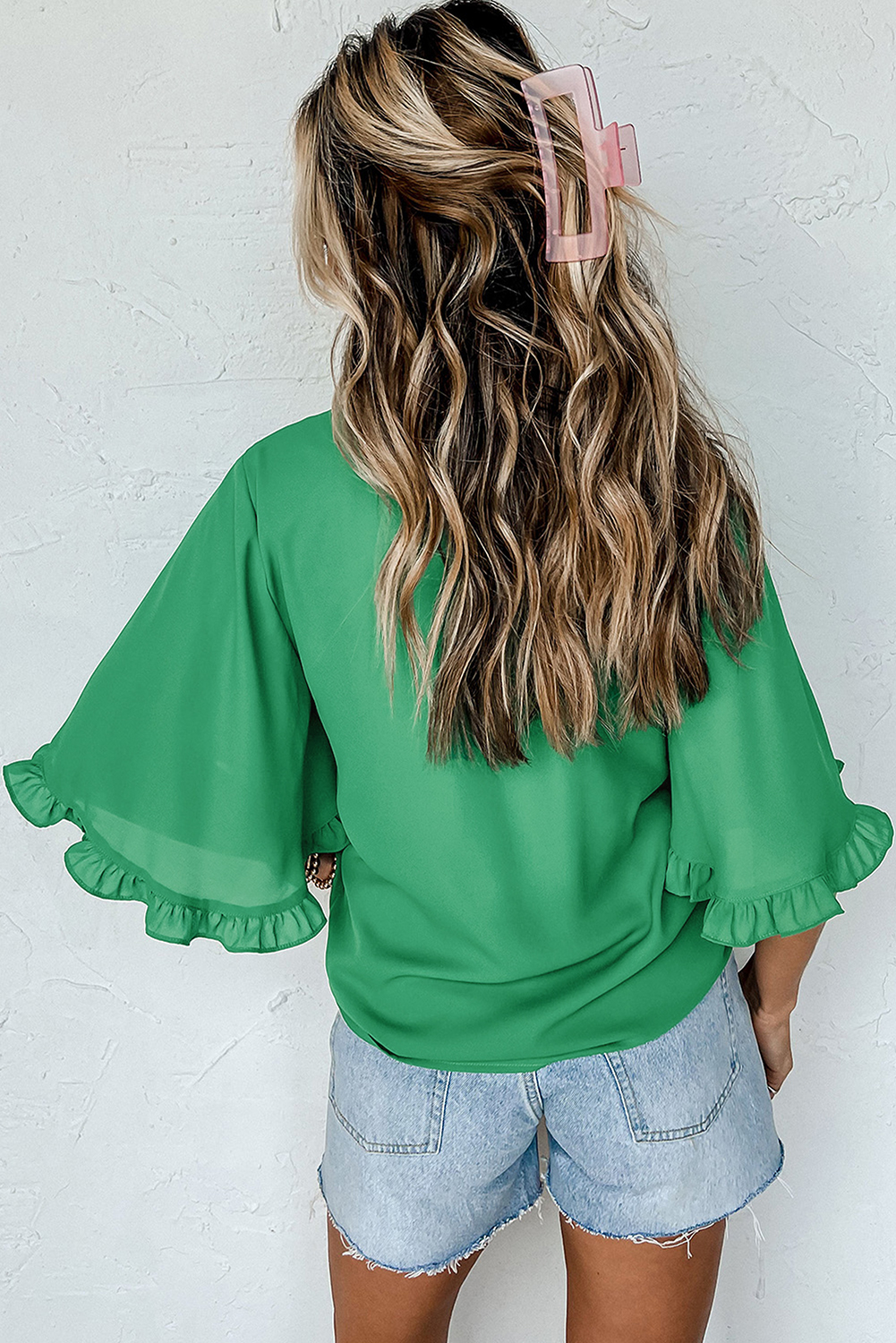 Elegant Women's Half Sleeve Blouse with Round Neck Design - Perfect for Summer - Detail View 3 Elegant Women's Half Sleeve Blouse with Round Neck Design - Perfect for Summer - Detail View 3