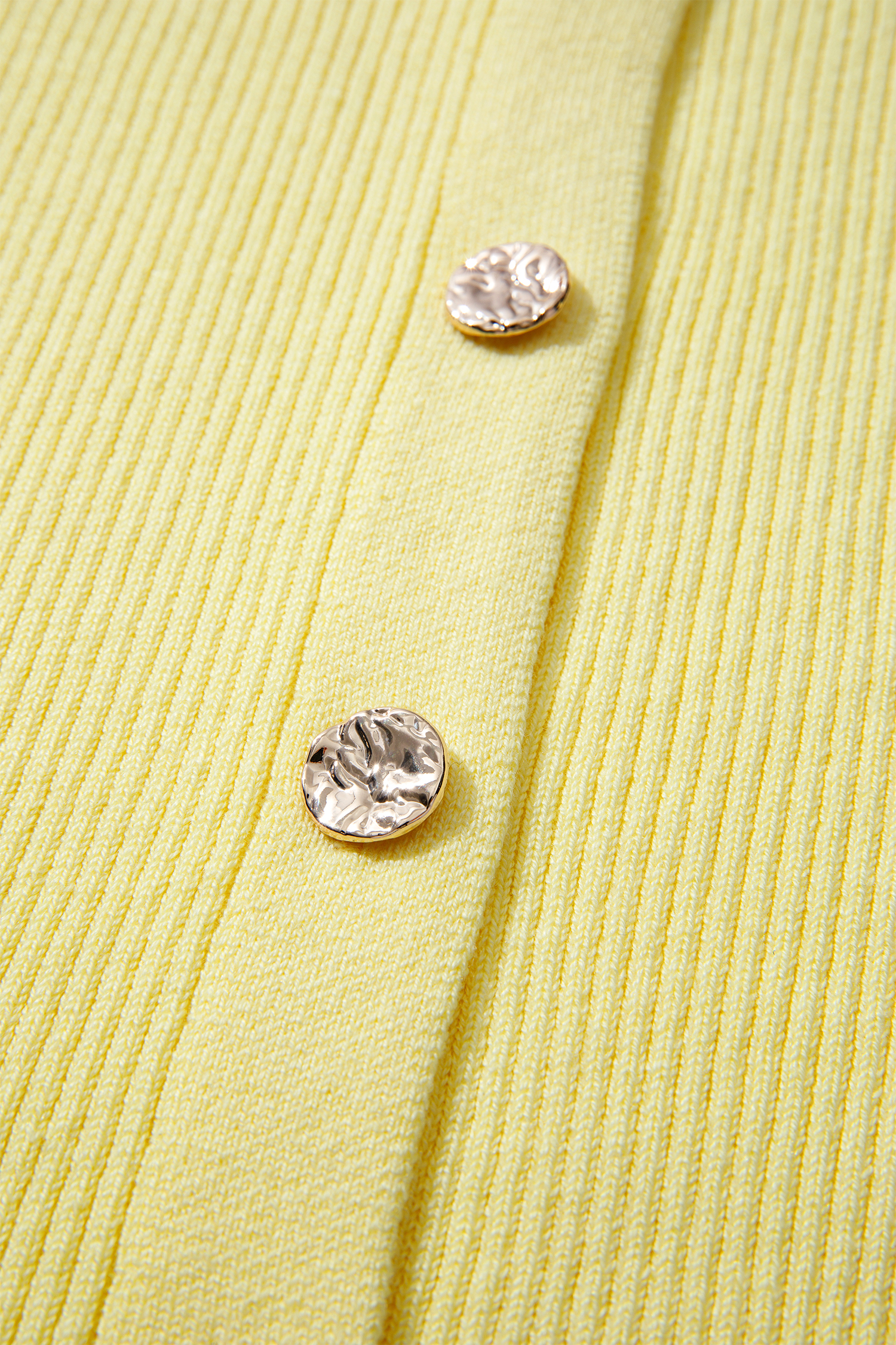 Women's Short Sleeve Cardigan – Knit Button Up Summer Gift - Detail View 9 Women's Short Sleeve Cardigan – Knit Button Up Summer Gift - Detail View 9