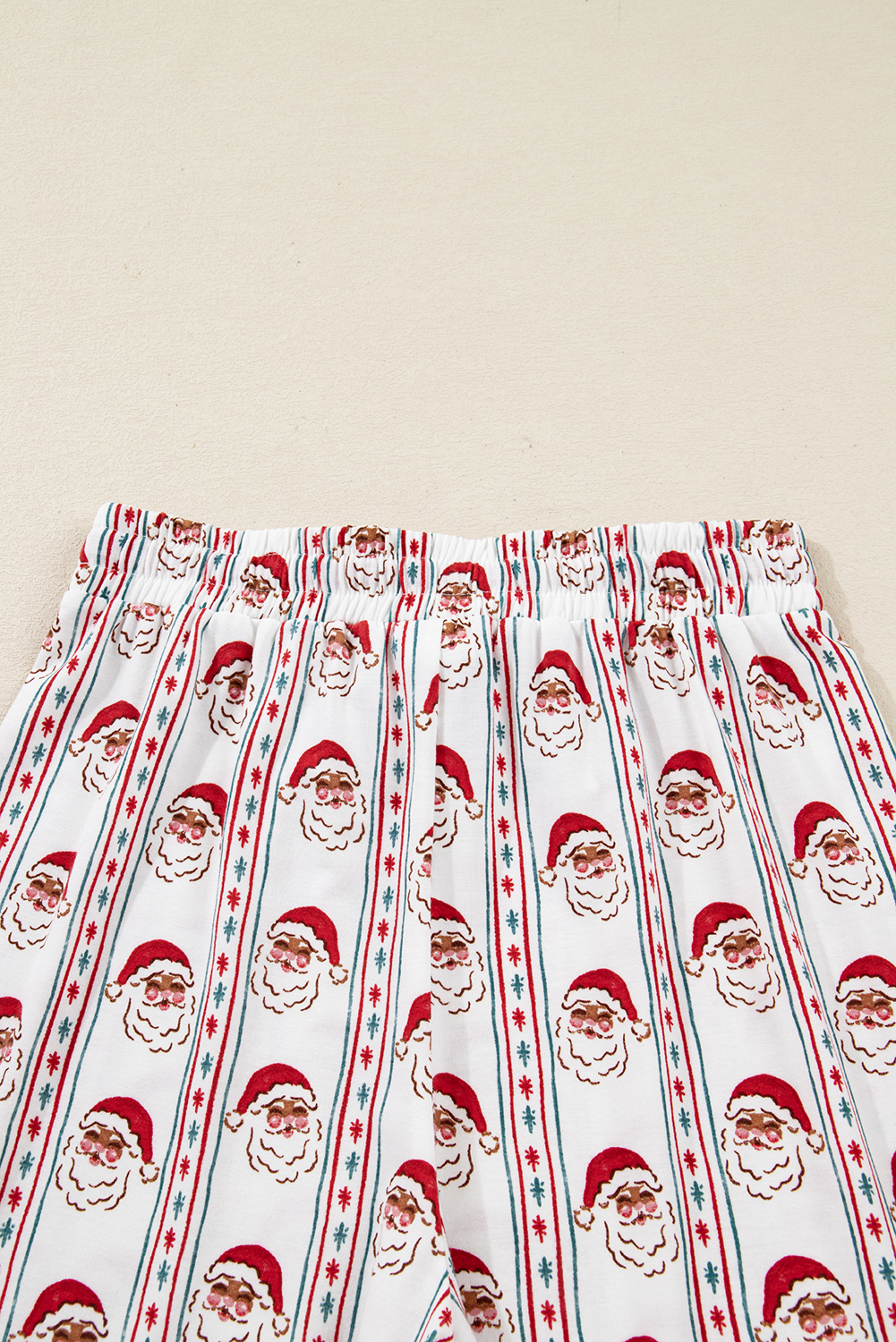 Cozy White Father Christmas Print Drawstring Pajama Set for Women - Detail View 14 Cozy White Father Christmas Print Drawstring Pajama Set for Women - Detail View 14