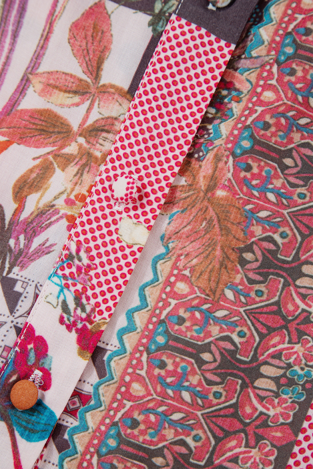 Casual Red Patchwork Bubble Sleeve Top - Perfect for Spring Outfits - Detail View 11 Casual Red Patchwork Bubble Sleeve Top - Perfect for Spring Outfits - Detail View 11