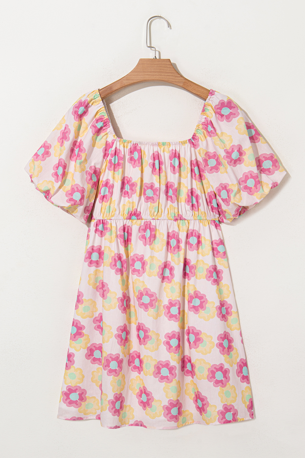 Fashionable Pleated Flared Dress in Vibrant Floral Print - Ideal Summer Outfit for Women - Detail View 15 Fashionable Pleated Flared Dress in Vibrant Floral Print - Ideal Summer Outfit for Women - Detail View 15