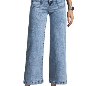 Women's Light Blue Patch Pocket Straight Leg Loose Jeans for Daily Wear - Main View