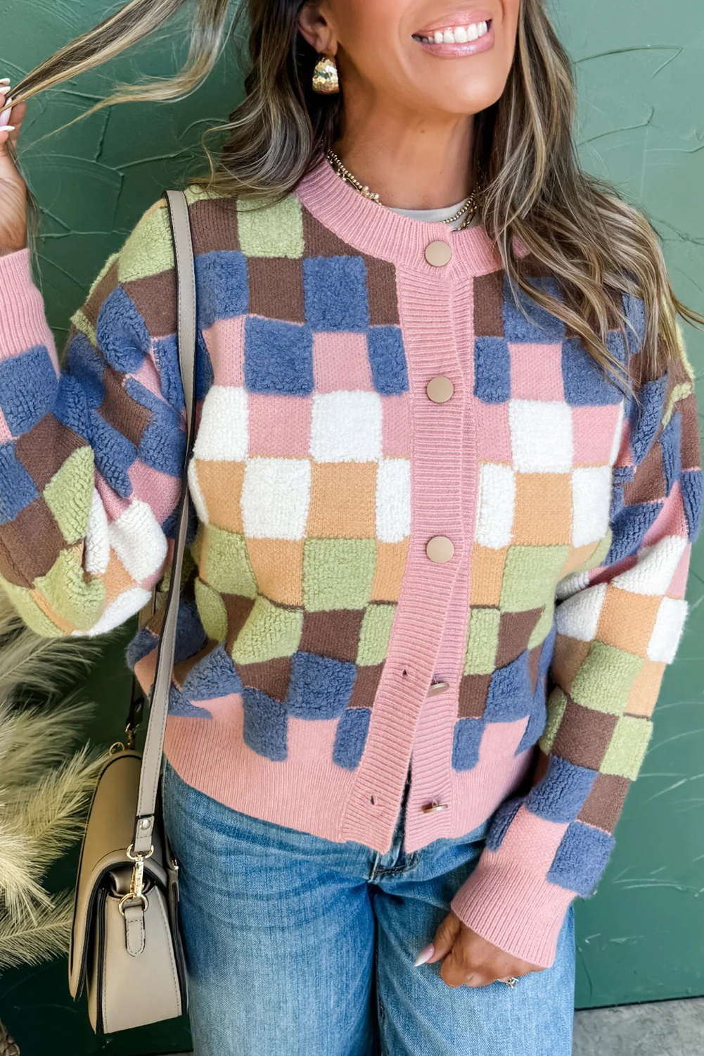 Cozy Fall & Autumn Long Sleeve Cardigan with Plaid Design - Casual Style - Detail View 2 Cozy Fall & Autumn Long Sleeve Cardigan with Plaid Design - Casual Style - Detail View 2