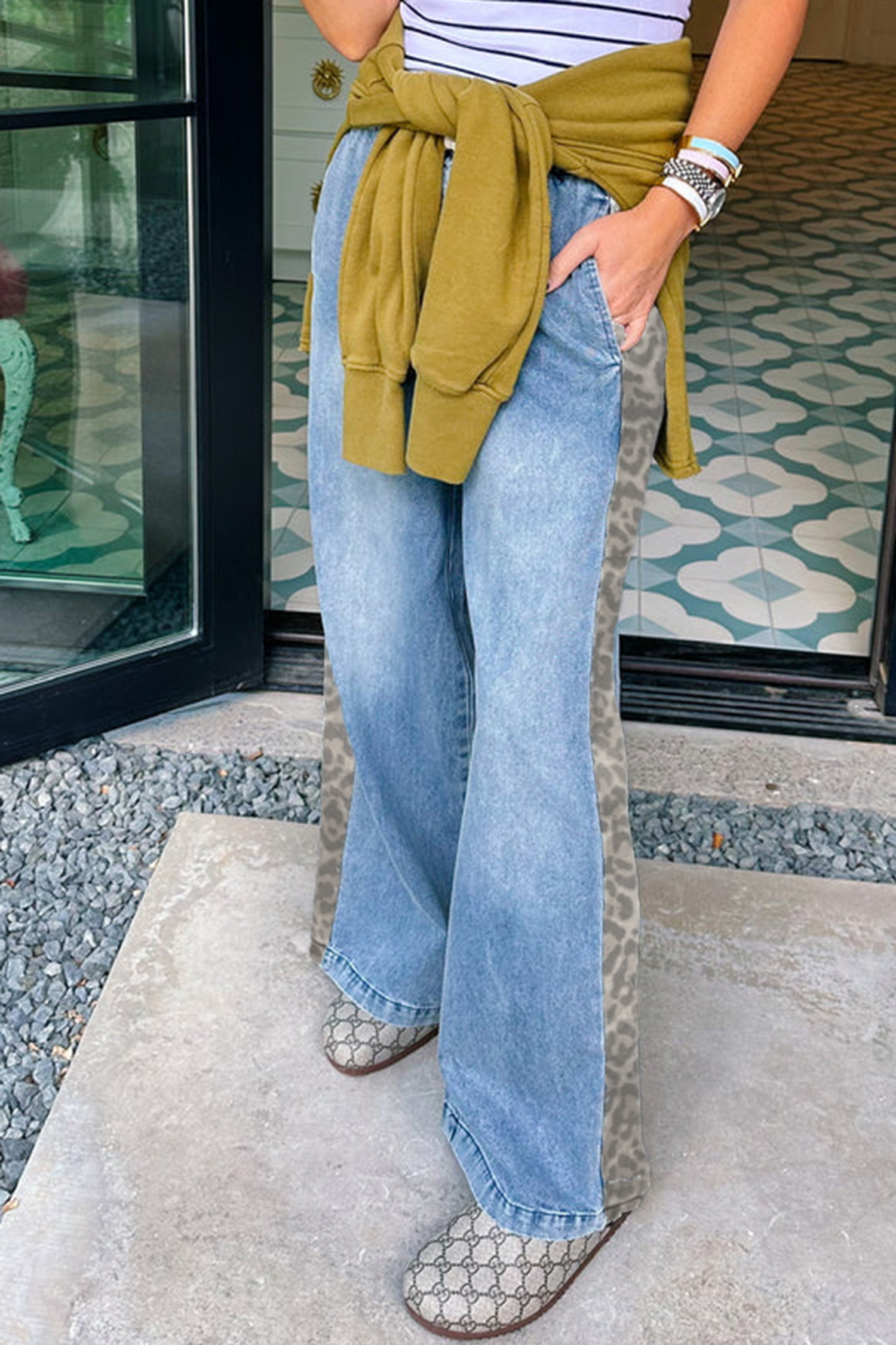 Trendy Women's Beau Blue Wide Leg Jeans with Colorblock Leopard Stripes – Perfect for Casual Days - Detail View 6 Trendy Women's Beau Blue Wide Leg Jeans with Colorblock Leopard Stripes – Perfect for Casual Days - Detail View 6