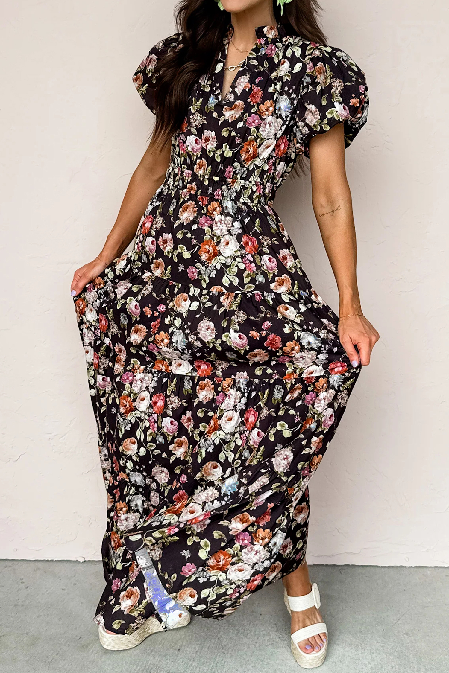 Women's Floral V-Neck Maxi Dress – Black Tiered Short Sleeve Shift Dress for Summer Vacation - Detail View 4 Women's Floral V-Neck Maxi Dress – Black Tiered Short Sleeve Shift Dress for Summer Vacation - Detail View 4