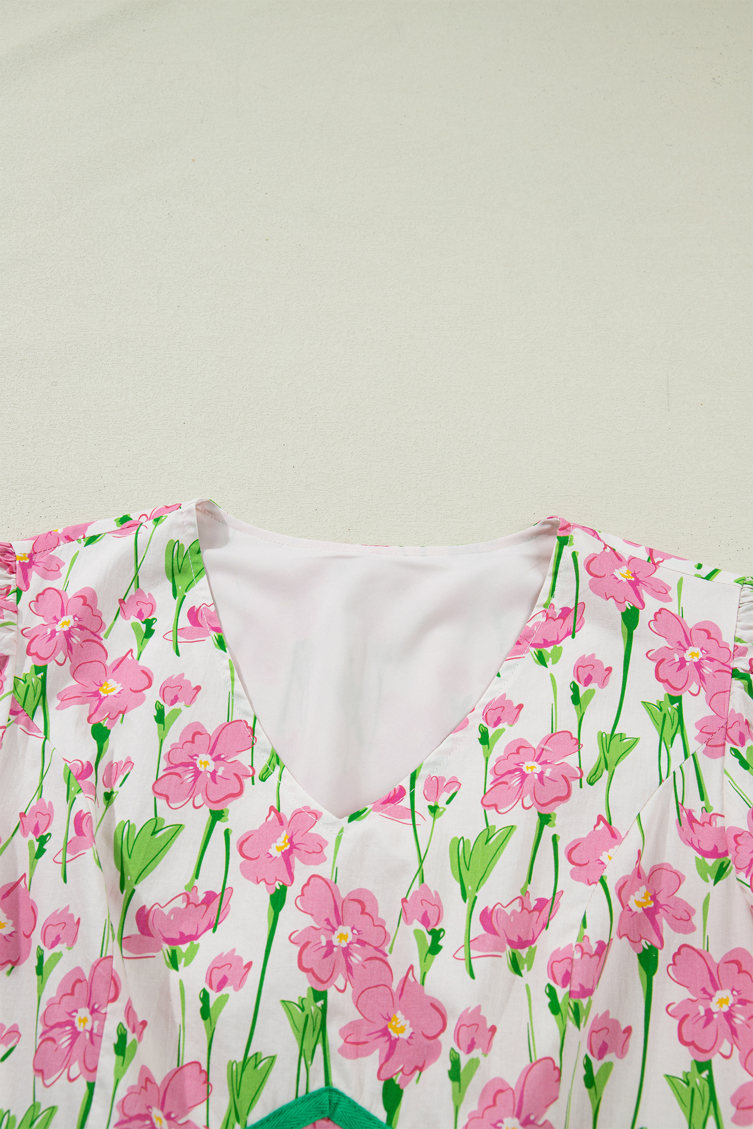 Women's Pink Floral Print Midi Dress – Contrast Trim V Neck, Casual Summer Style for Daily Wear - Detail View 19 Women's Pink Floral Print Midi Dress – Contrast Trim V Neck, Casual Summer Style for Daily Wear - Detail View 19
