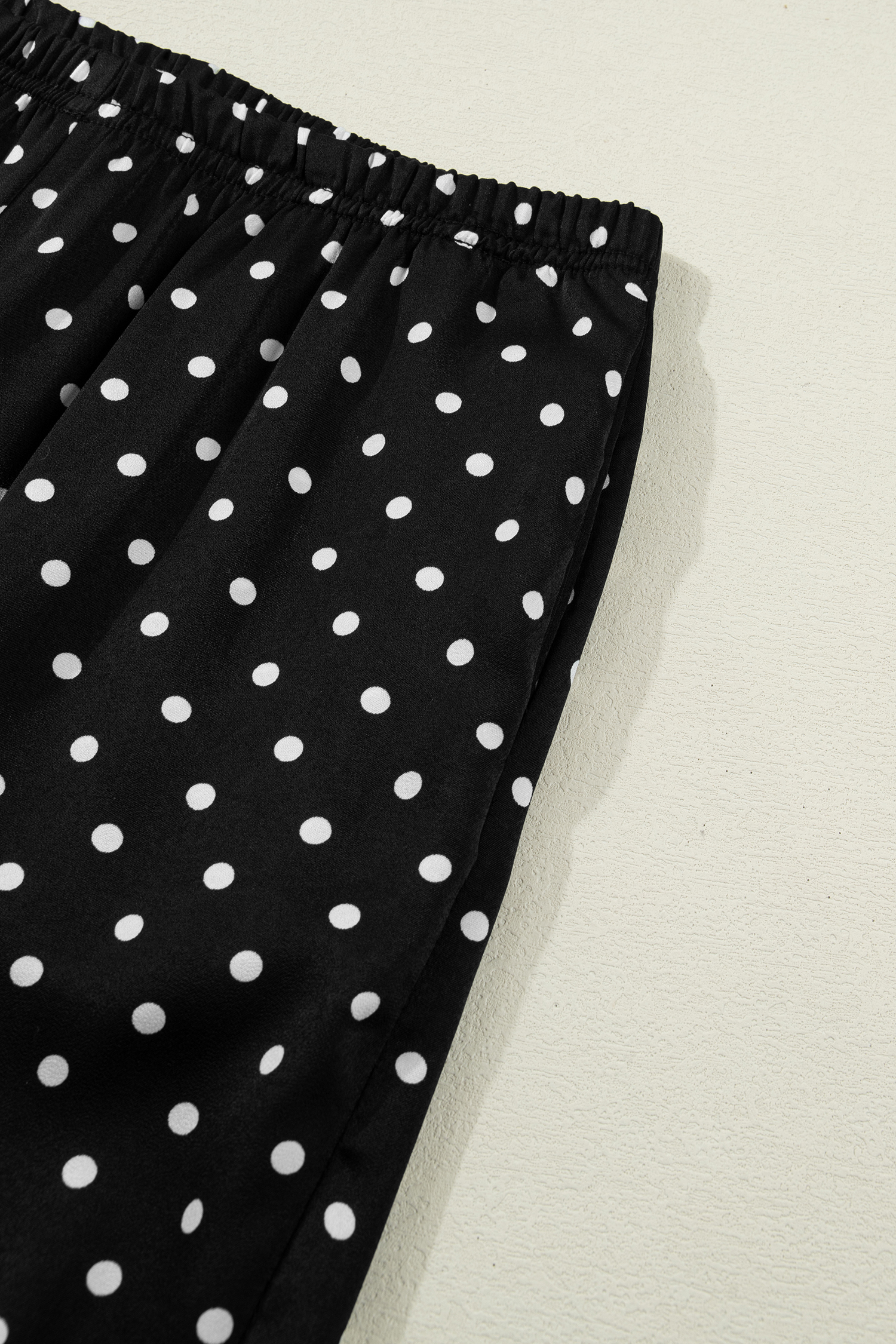 Elastic Waist Polka Dot Pants for Women – Comfortable Shift Silhouette Trousers with Delicate Lace Hem Detail - Detail View 11 Elastic Waist Polka Dot Pants for Women – Comfortable Shift Silhouette Trousers with Delicate Lace Hem Detail - Detail View 11