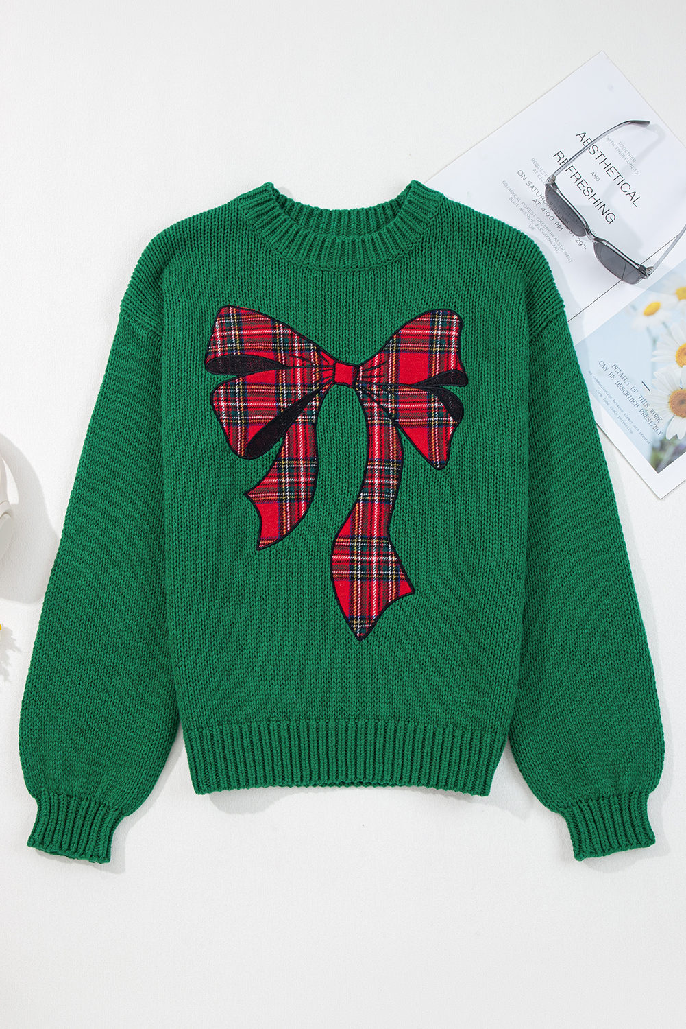 Chic Evergreen Plaid Bow Christmas Sweater for Women – Perfect for Autumn Gatherings and Festive Outings - Detail View 5 Chic Evergreen Plaid Bow Christmas Sweater for Women – Perfect for Autumn Gatherings and Festive Outings - Detail View 5