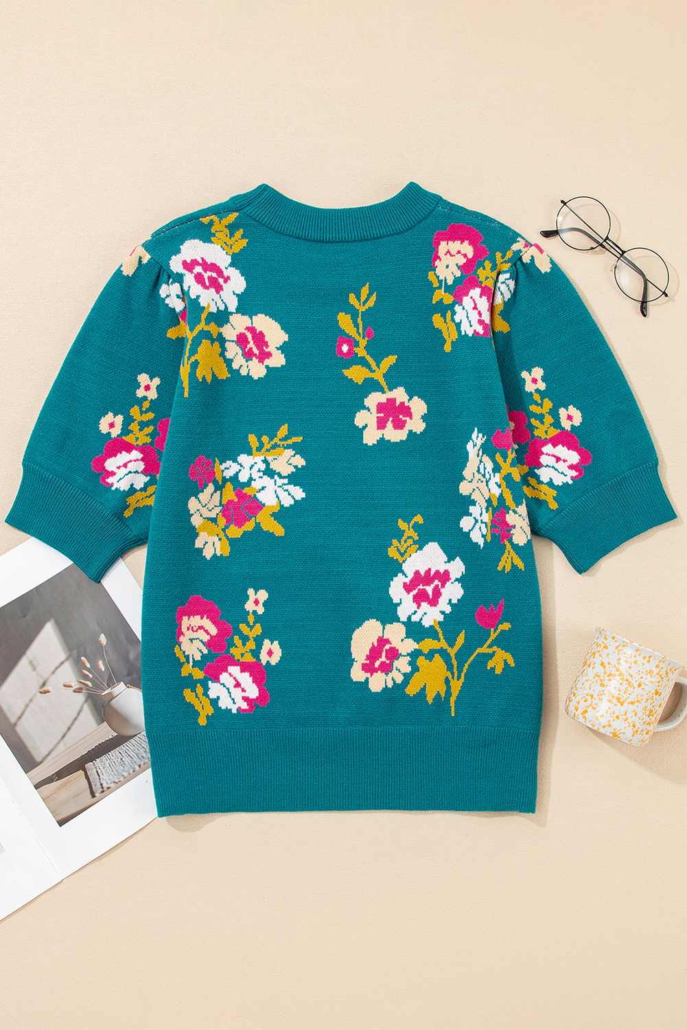 Stylish Blue Sheath T-Shirt with Floral Print - Perfect for Autumn Daily Outfits - Detail View 6 Stylish Blue Sheath T-Shirt with Floral Print - Perfect for Autumn Daily Outfits - Detail View 6