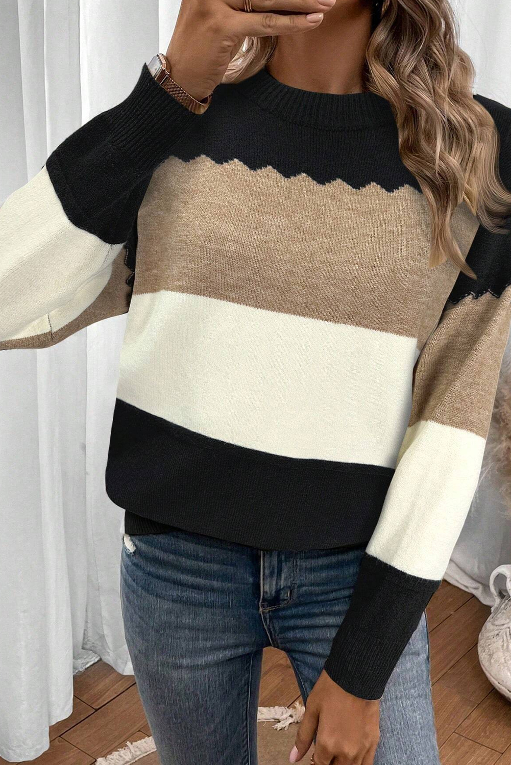 Cozy Women's Drop Shoulder Colorblock Sweater in Black – Relaxed Fit for Autumn Everyday Outings - Detail View 5 Cozy Women's Drop Shoulder Colorblock Sweater in Black – Relaxed Fit for Autumn Everyday Outings - Detail View 5